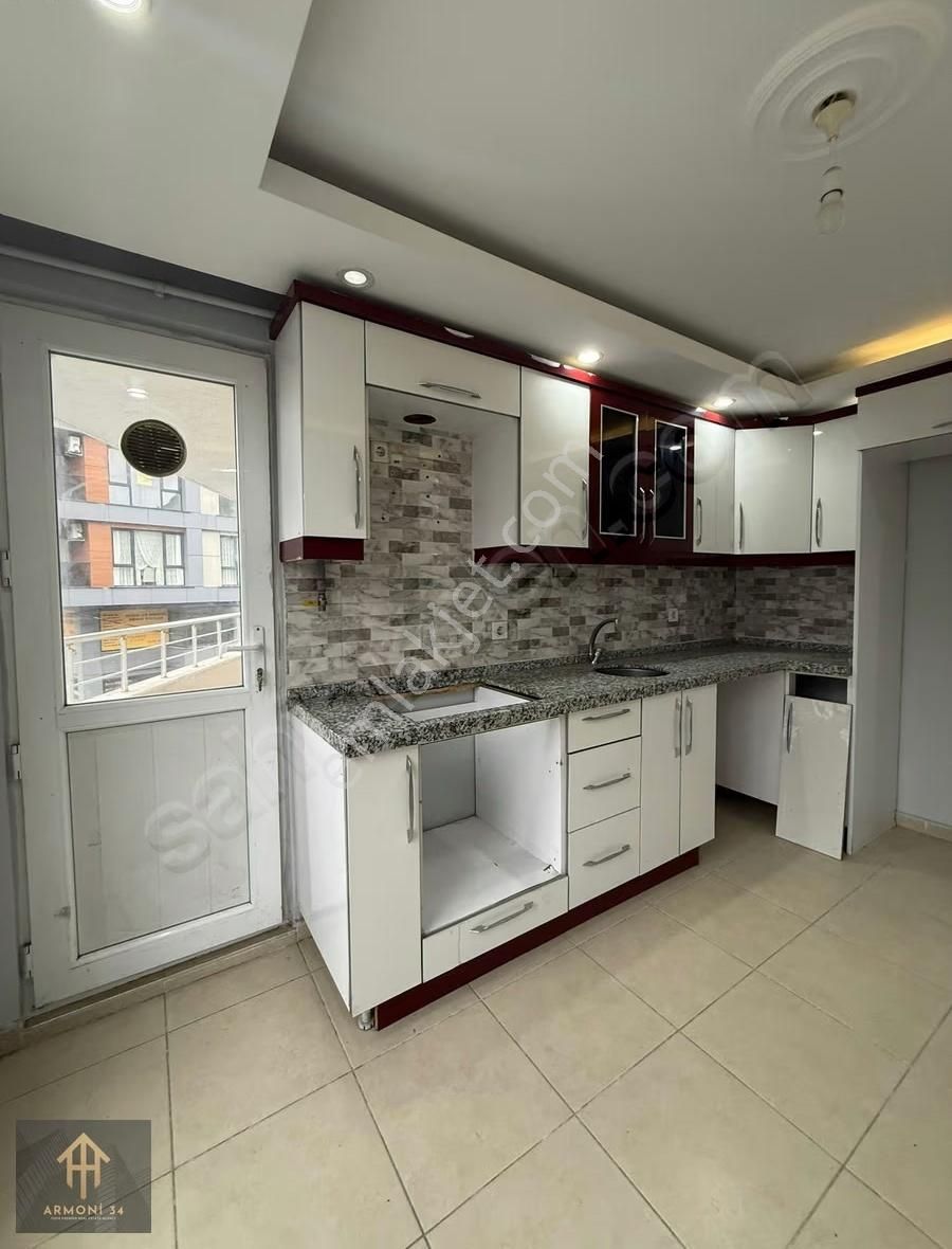 Beylikdüzü Kavaklıda Fırsat Arakat 3+1 145 Mt Daire - Görsel 9