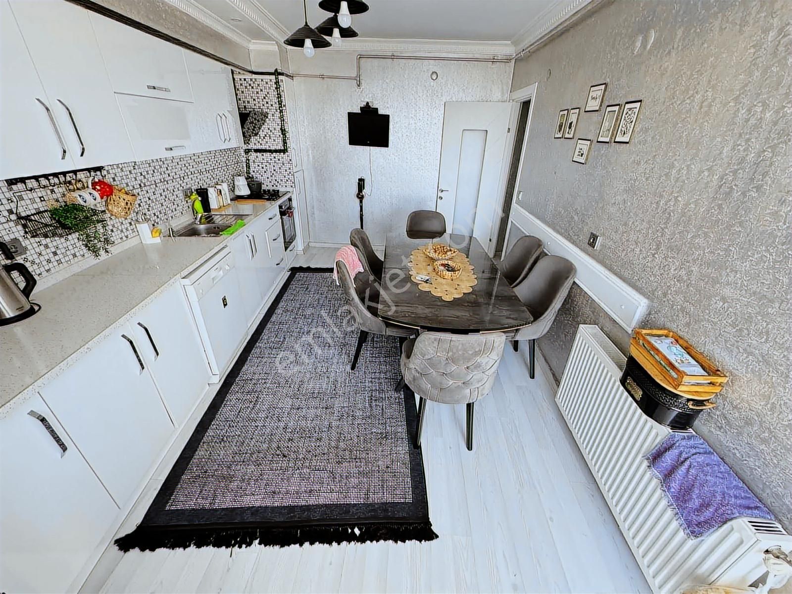 Ferah Daire ,çift Cephe - Görsel 14