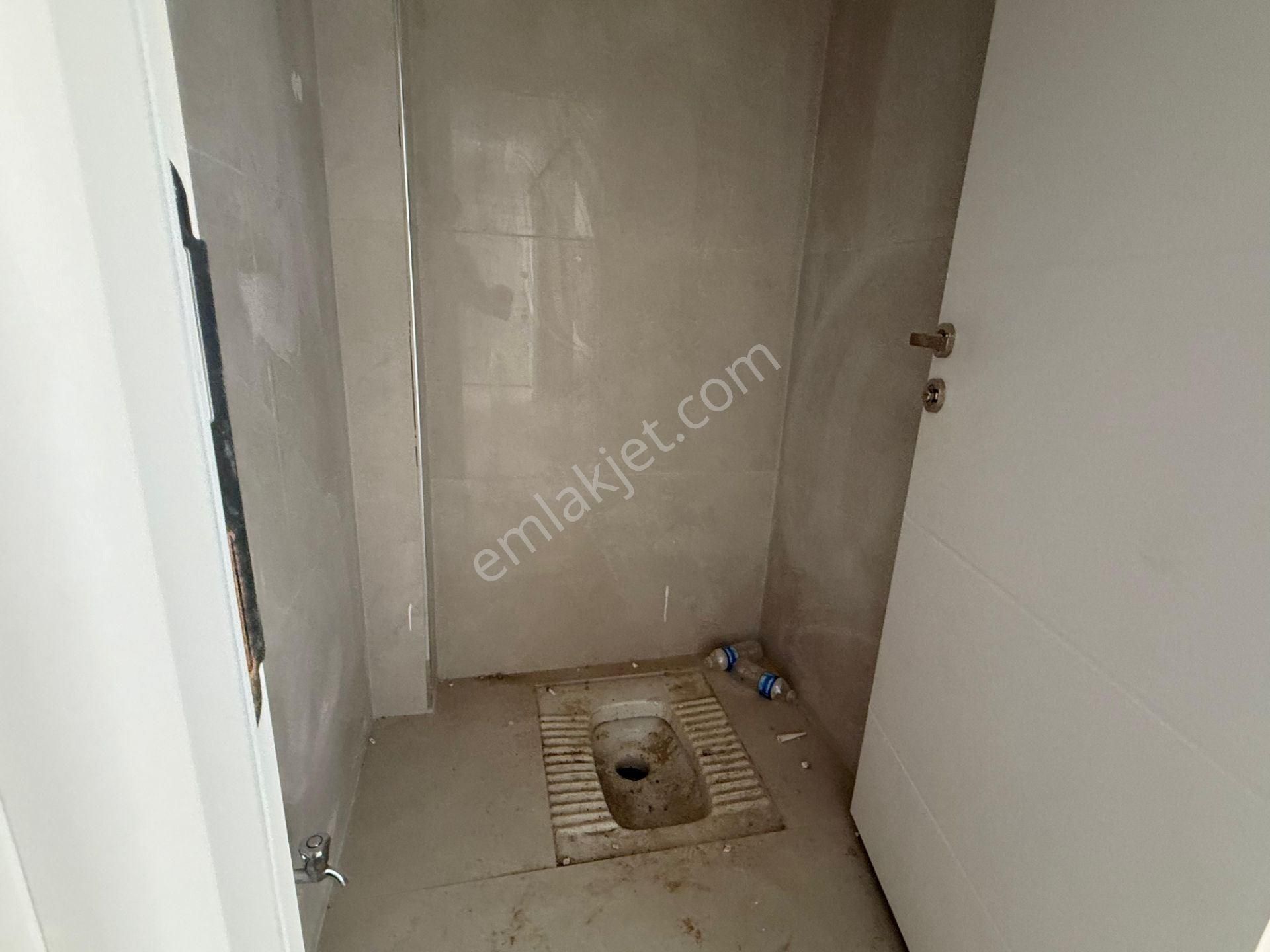 Bağcılar Yeni Mahalle'de Satılık 3+1 Daire Sıfır, Krediye Uygun - Görsel 28