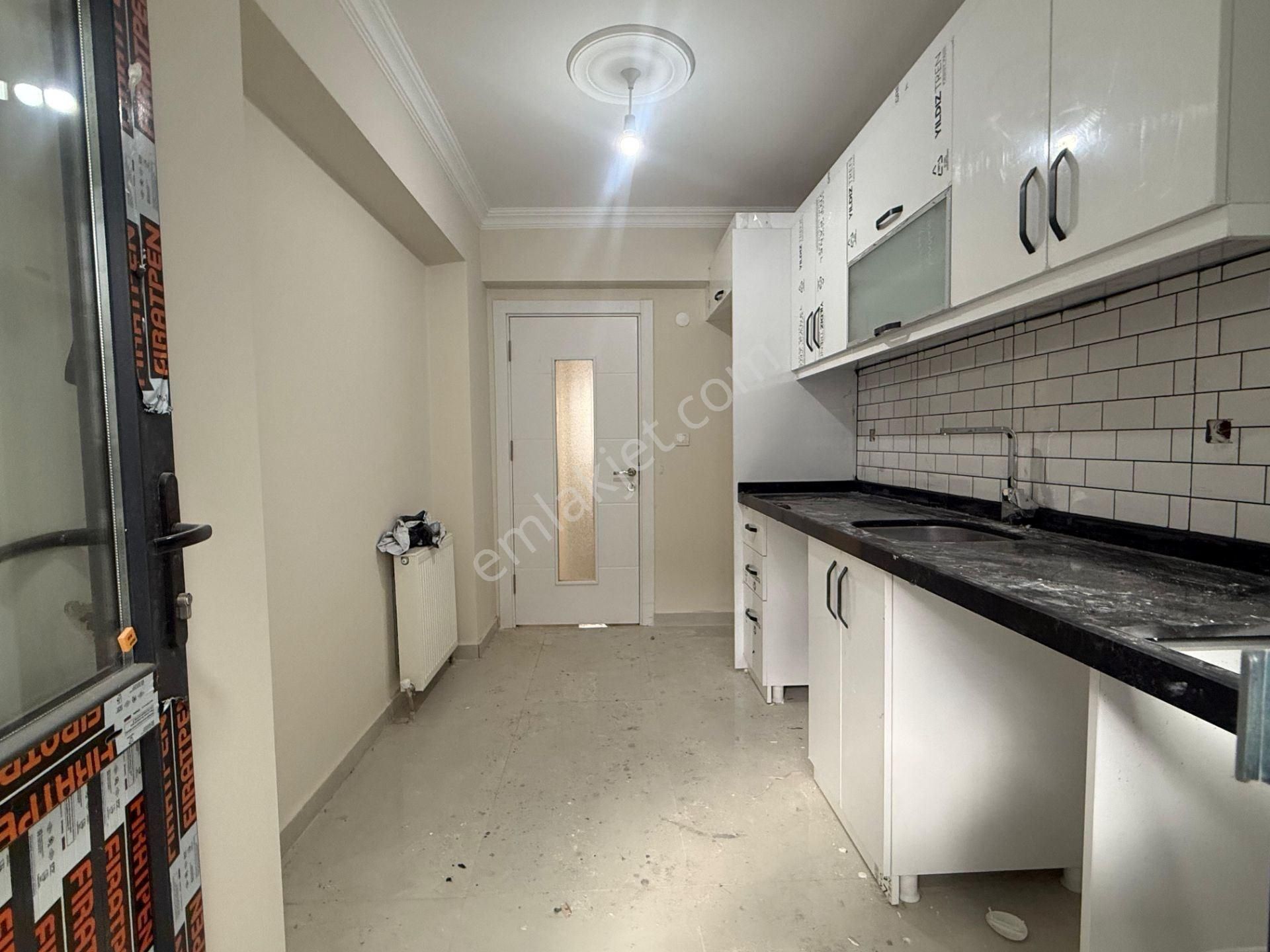 Bağcılar Yeni Mahalle'de Satılık 3+1 Daire Sıfır, Krediye Uygun - Görsel 25