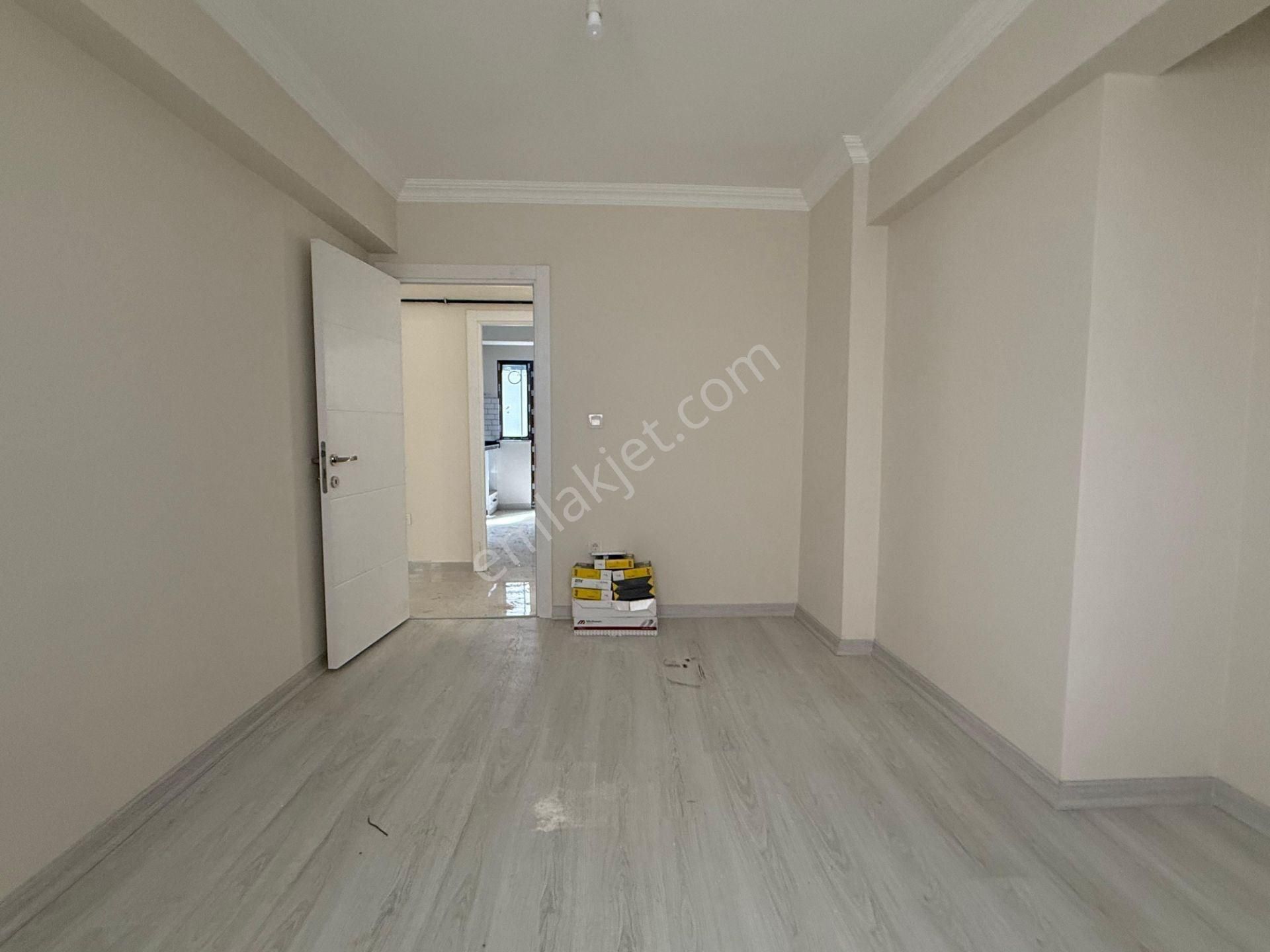 Bağcılar Yeni Mahalle'de Satılık 3+1 Daire Sıfır, Krediye Uygun - Görsel 33