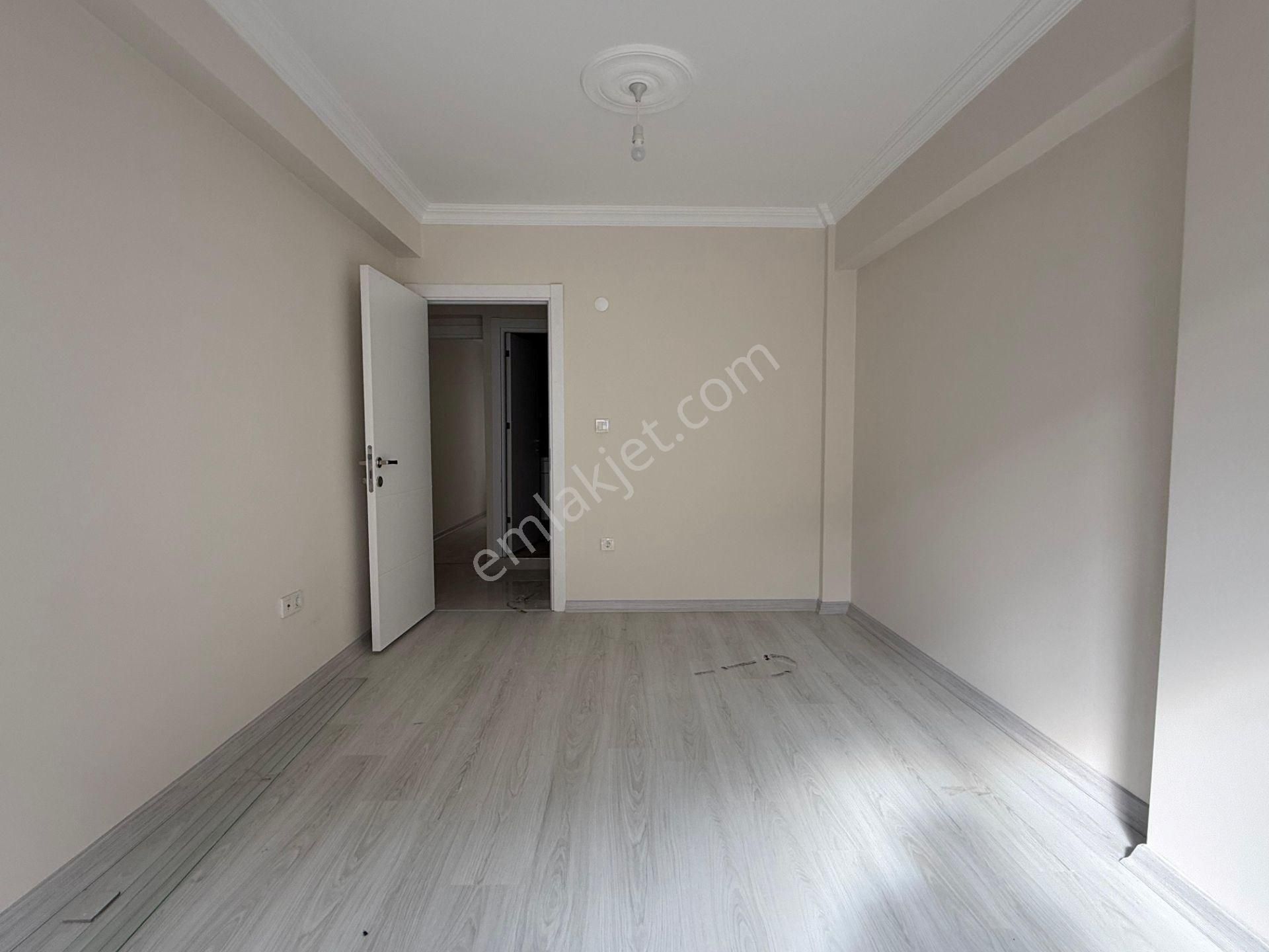 Bağcılar Yeni Mahalle'de Satılık 3+1 Daire Sıfır, Krediye Uygun - Görsel 9