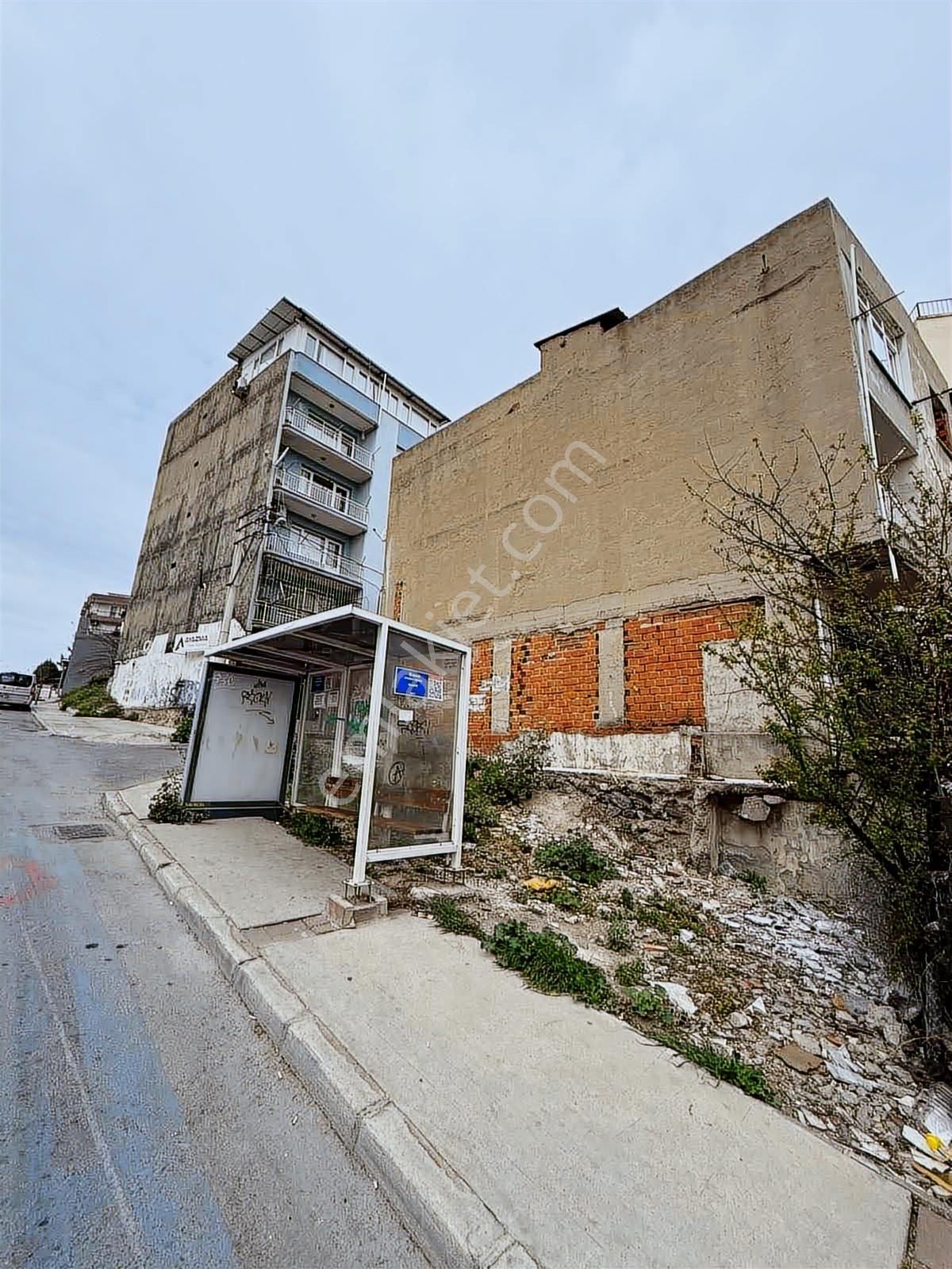 İster Arsa İstersen Ayrıca 3 Katlı Ev De Satılık, - Görsel 5