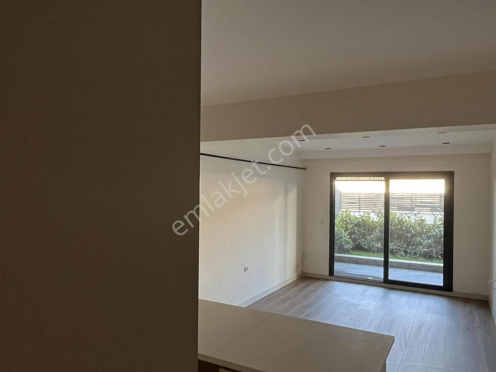 Havuz Manzaralı Lüx Daire - Görsel 19