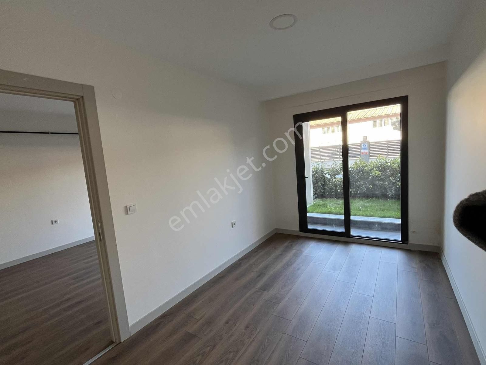 Havuz Manzaralı Lüx Daire - Görsel 21