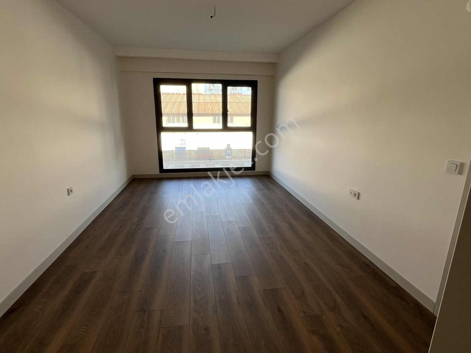 Havuz Manzaralı Lüx Daire - Görsel 31