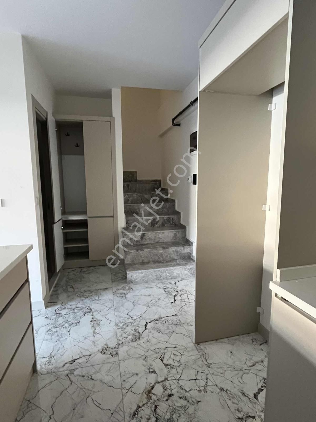 Havuz Manzaralı Lüx Daire - Görsel 16