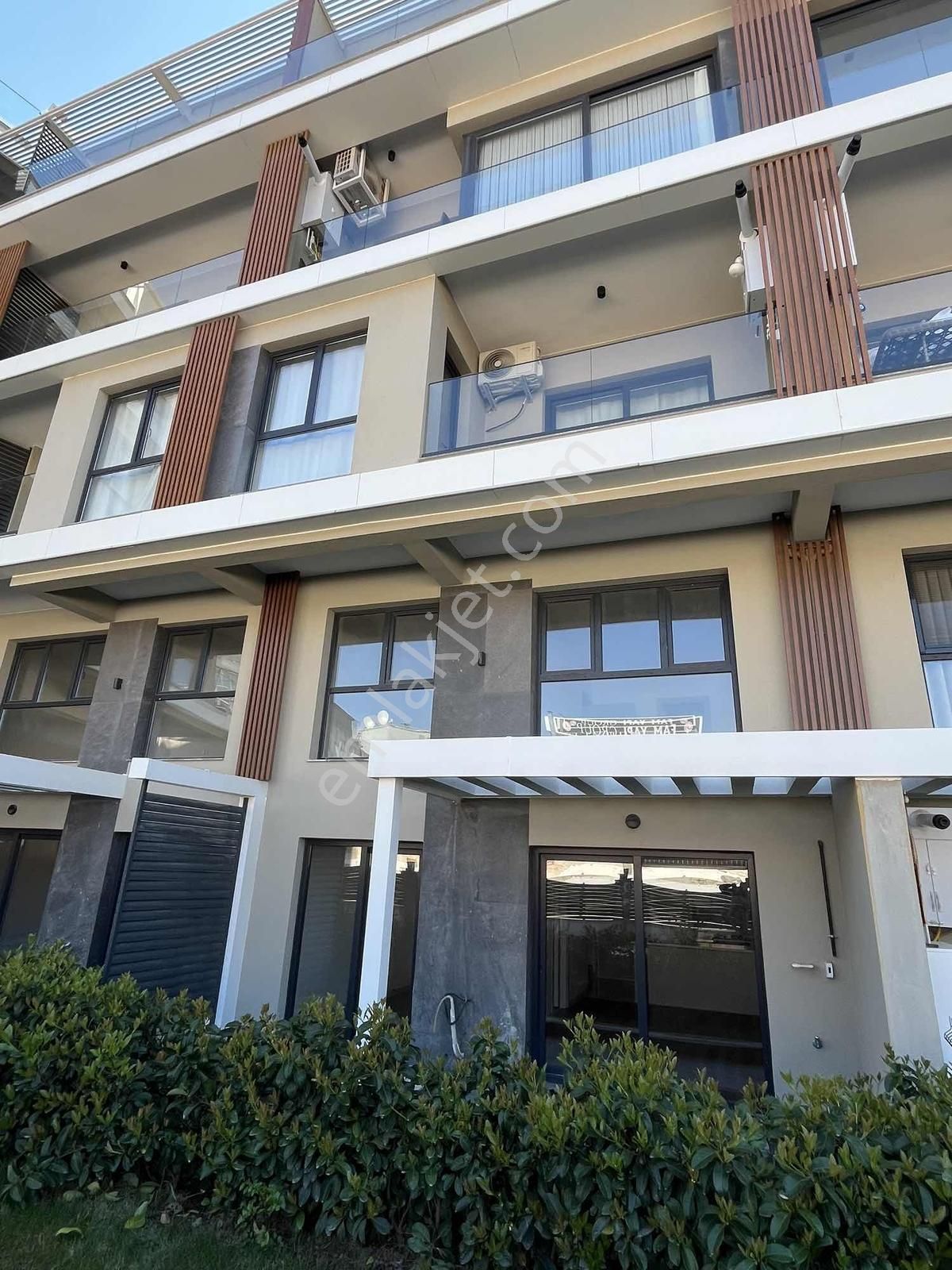 Havuz Manzaralı Lüx Daire - Görsel 34