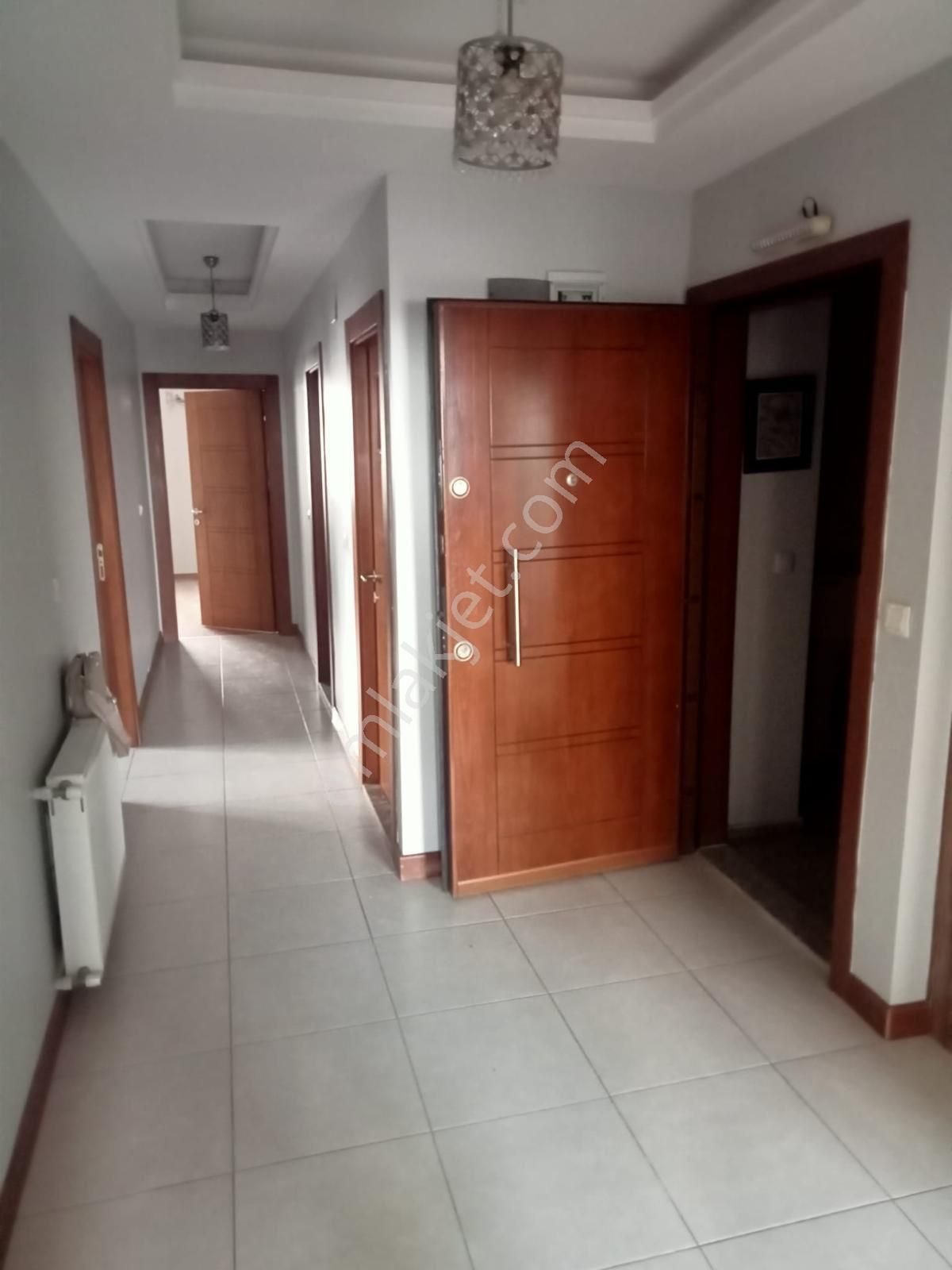 Belediye Evl.de 3+1 Doğalgazlı Havuzlu Ful Donatılı Daire - Görsel 4