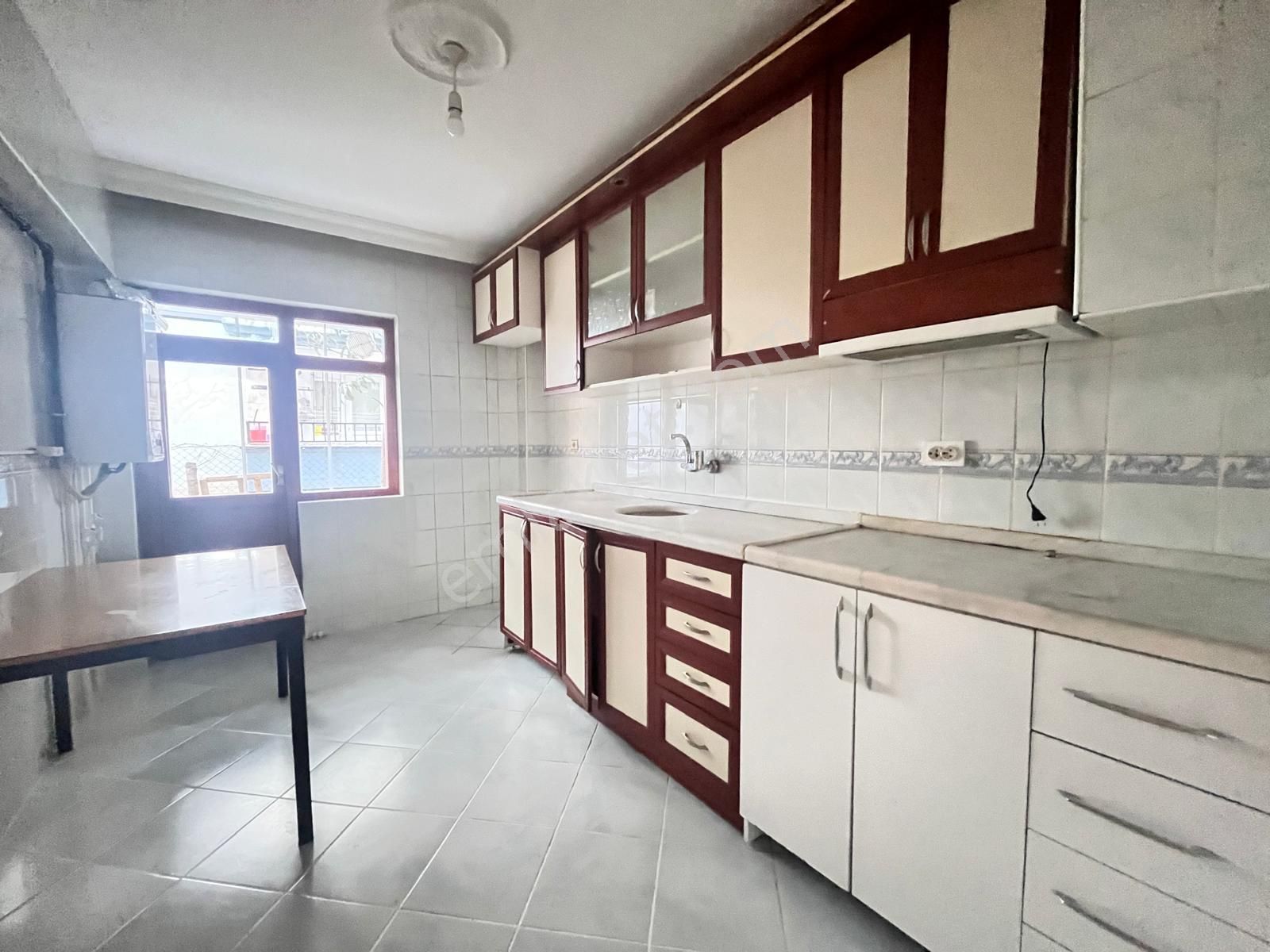 Koza Emlak'tan Pınarbaşı Mahalesinde Genç Bina Da Bağımsız 3+1 Satılık Daire - Görsel 2