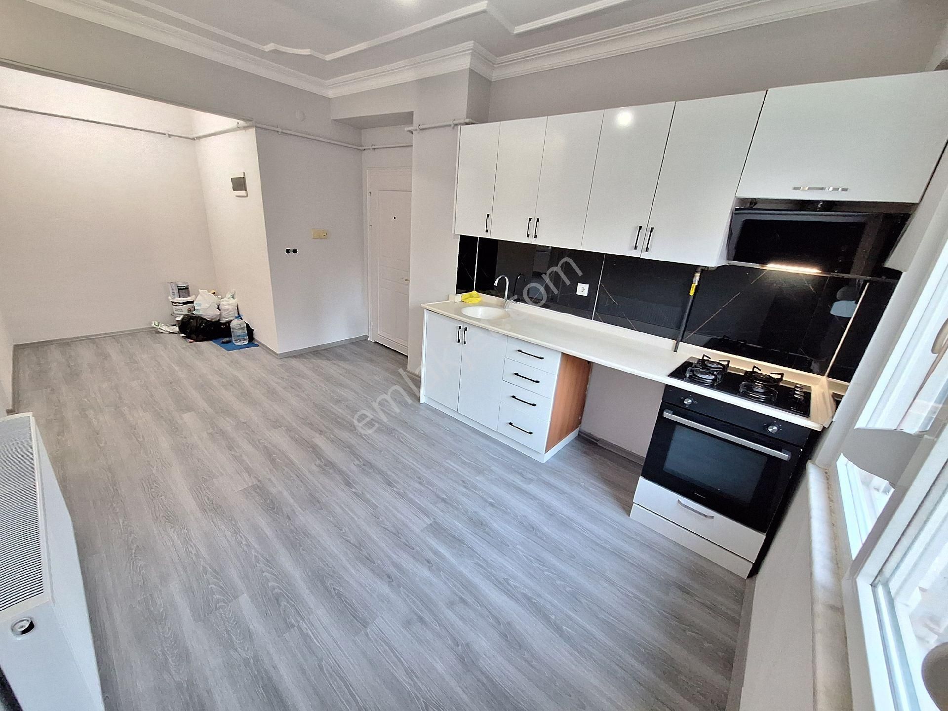 Antalya Konyaaltı Mollayusuf Mahallesinde Doğalgaz Kombili Ayrı Mutfaklı Geniş 1+1 Daire - Görsel 29