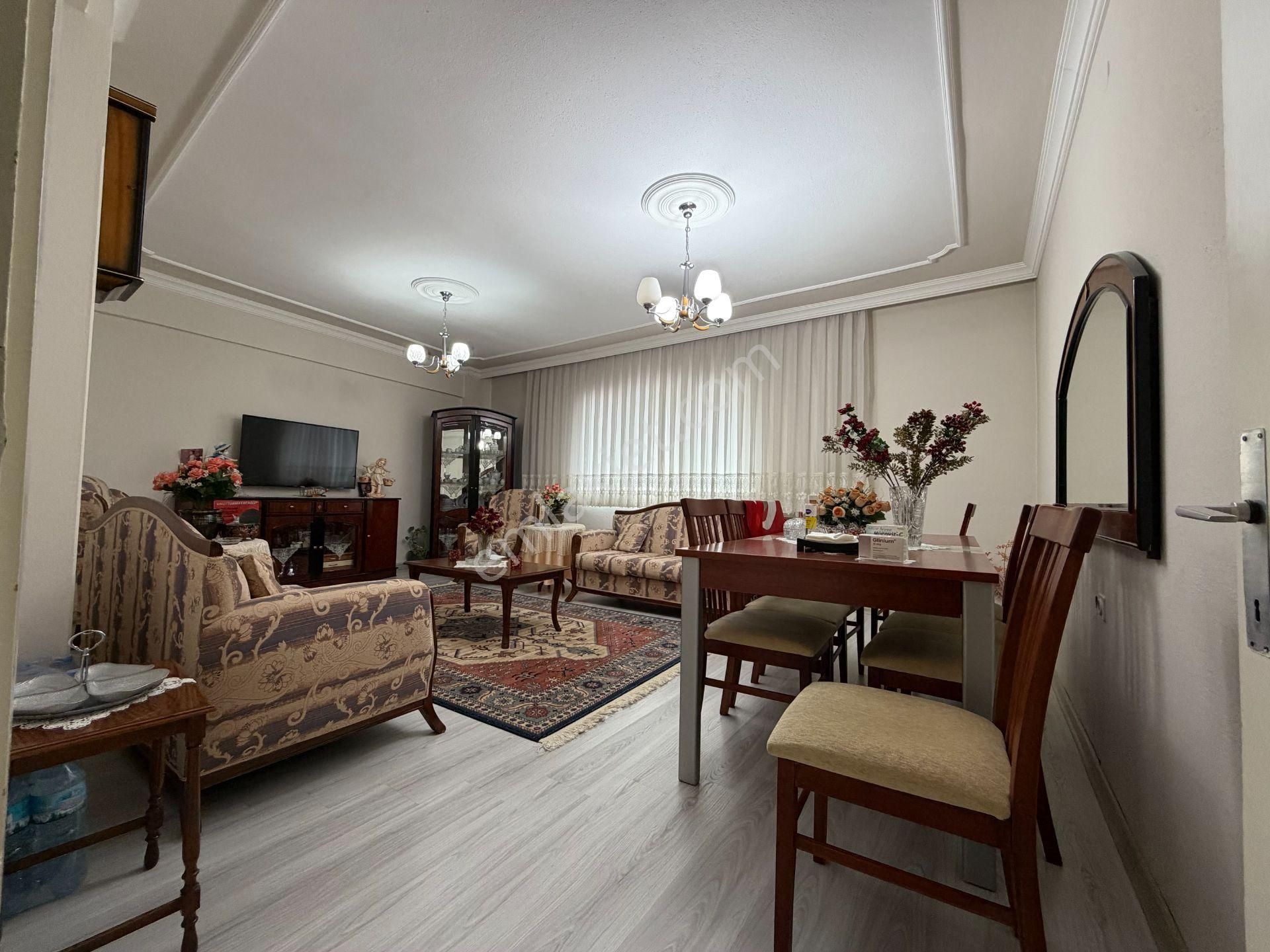 Central 35 İnkılap Mh 3+1 158 M2 Ayrı Mutfak Çift Cephe Arakat - Görsel 4