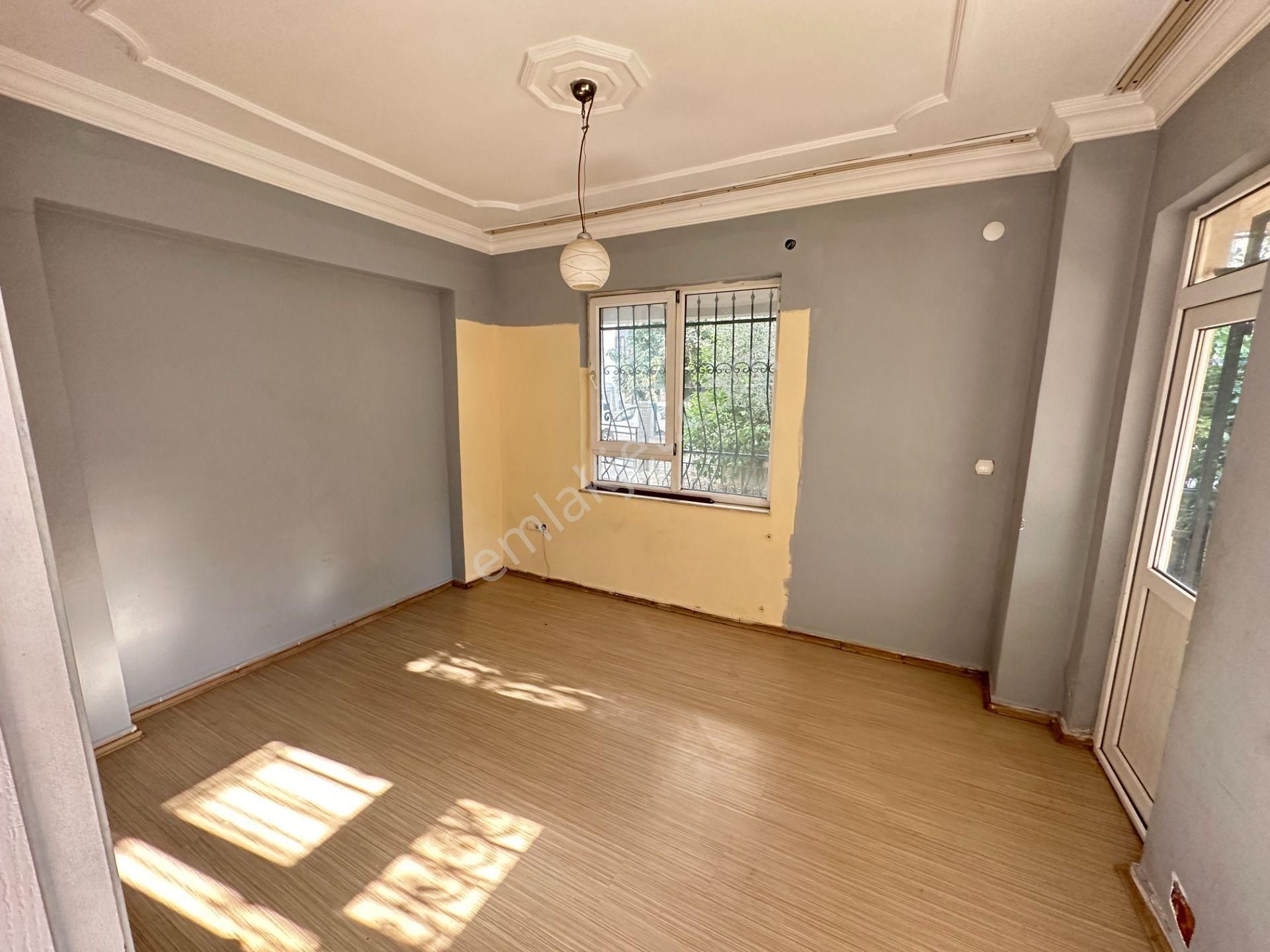 Nadire Konuk Yakını Çok Geniş Ayrı Mutfaklı 1+1 - Görsel 2