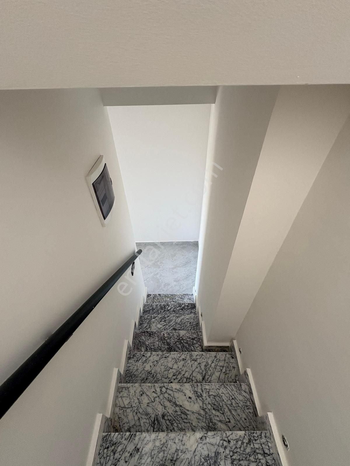 Alanya Mahmutlar’da Panoramik Manzaralı 2+1 Dubleks Satılık Daire - Görsel 11