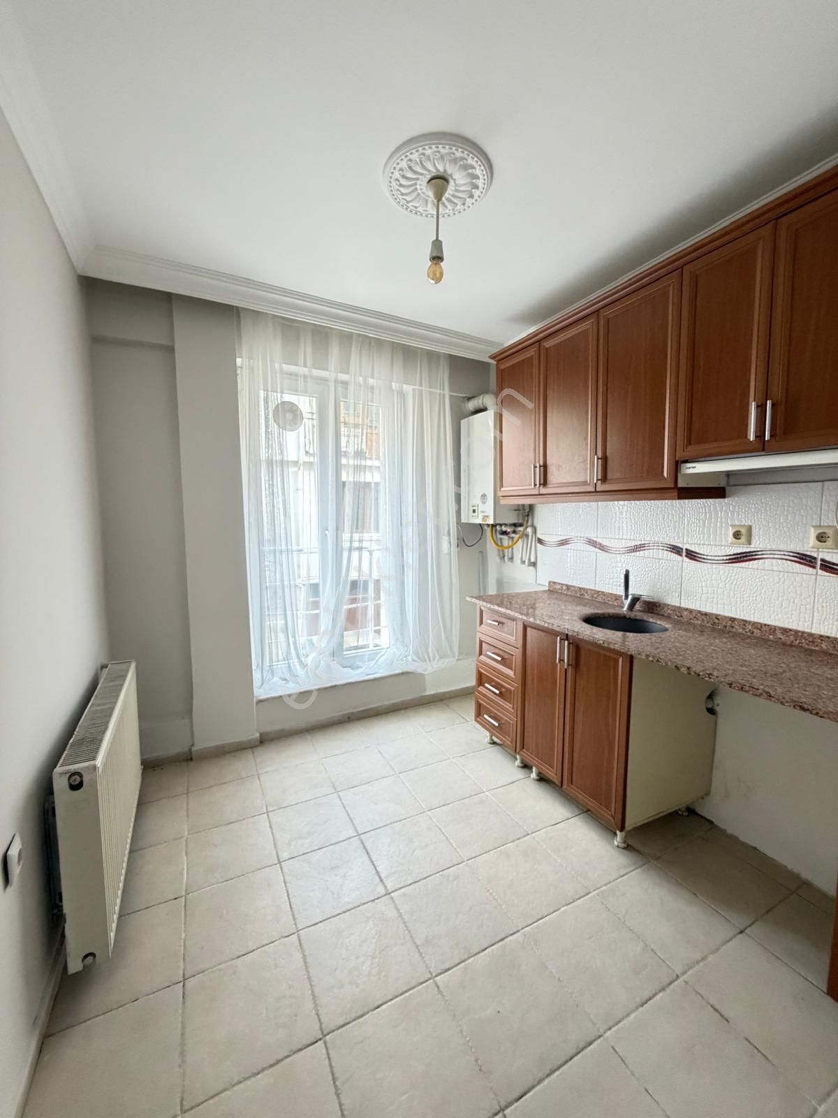 Oscar'dan Espark Avm'e Yakını Ayrı Mutfaklı 1+1 - Görsel 10