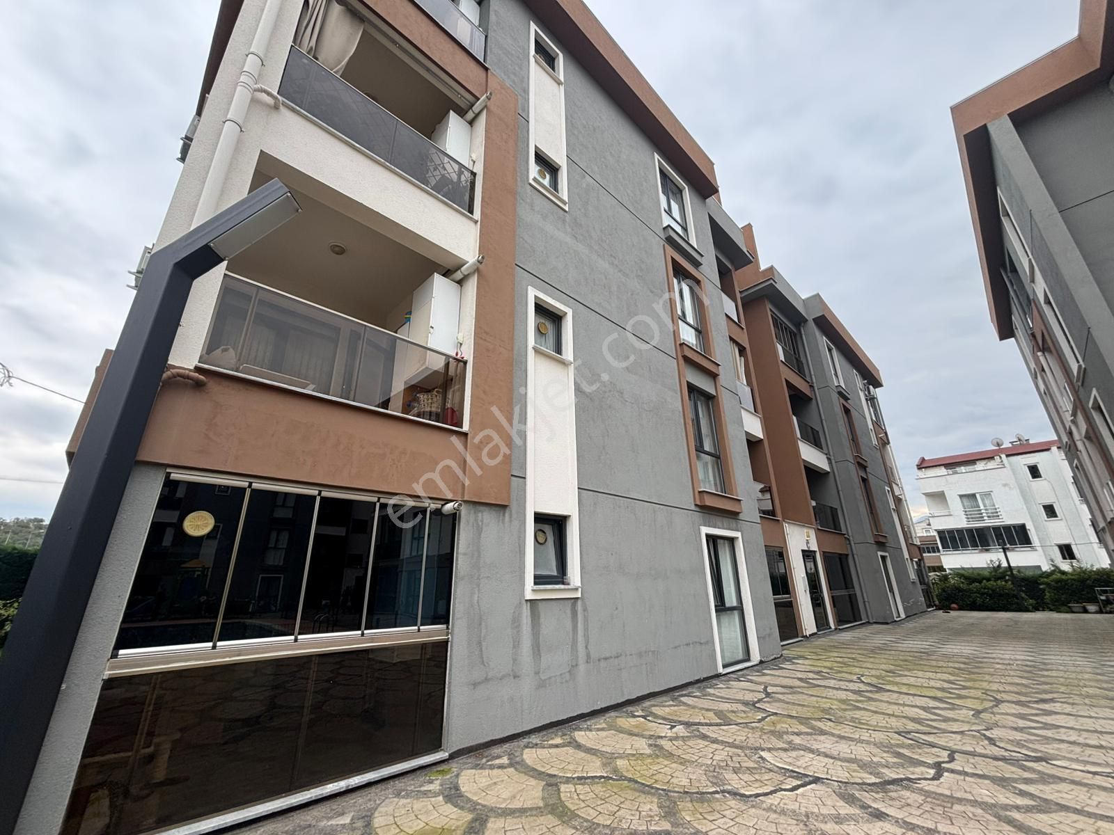 Sınırsız Kredi İmkanı 2+1 Havuzlu Site İçi Kat Mülkiyetli Daire - Görsel 35