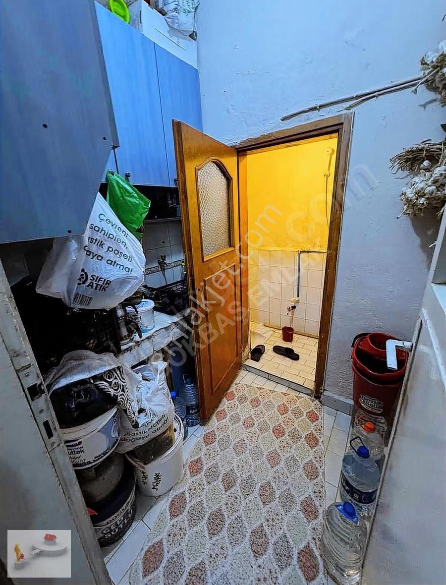 Gökbaş Emlaktan Balatta Satılık 4 Katlı Kargir Ev - Görsel 14