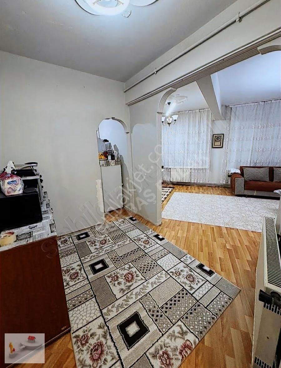 Gökbaş Emlaktan Vatan Cad.arkası Keçeciler Cad.2+1 2.kat Daire - Görsel 17