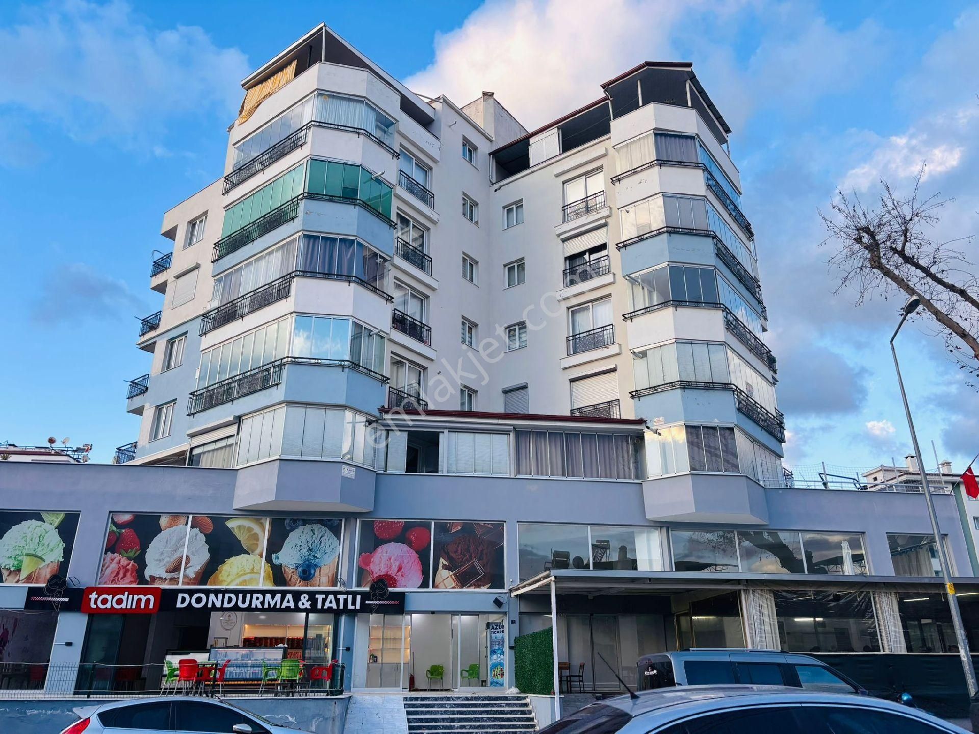 Yeşil Mahallede Hastane Mevkiinde Doğalgazlı Kiralık 3+1 Daire