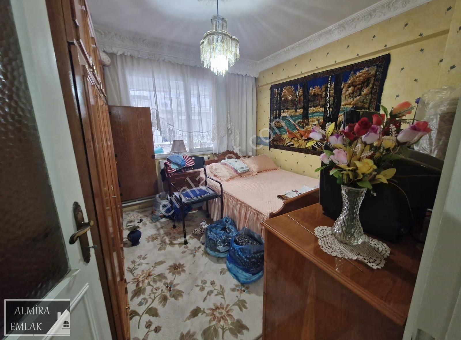 Metro İst, Ve İnönü Cadde Yakını 3+1 Ara Kat Köşe Daire - Görsel 15