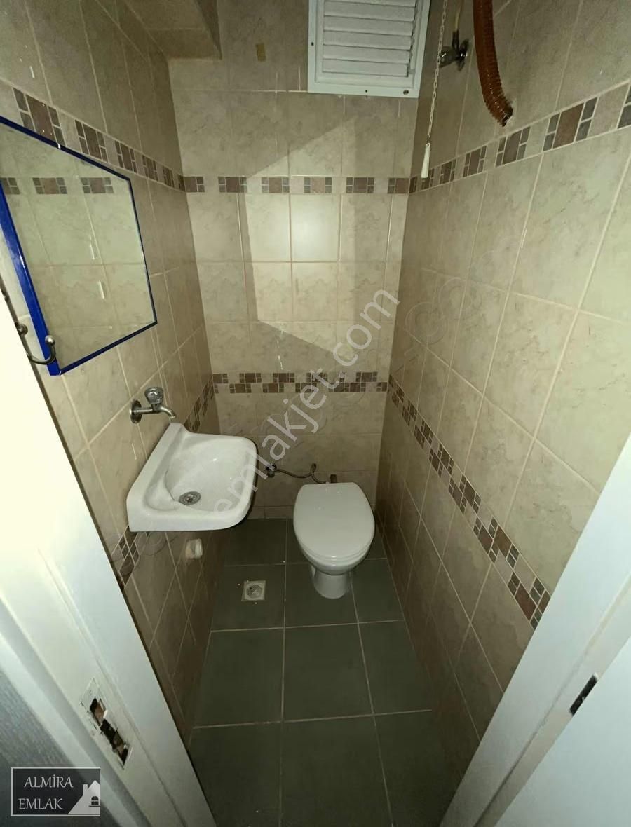 Acil Satılık Park Manzaralı 3+1 Köşe Metro Yakını Otoparklı - Görsel 29