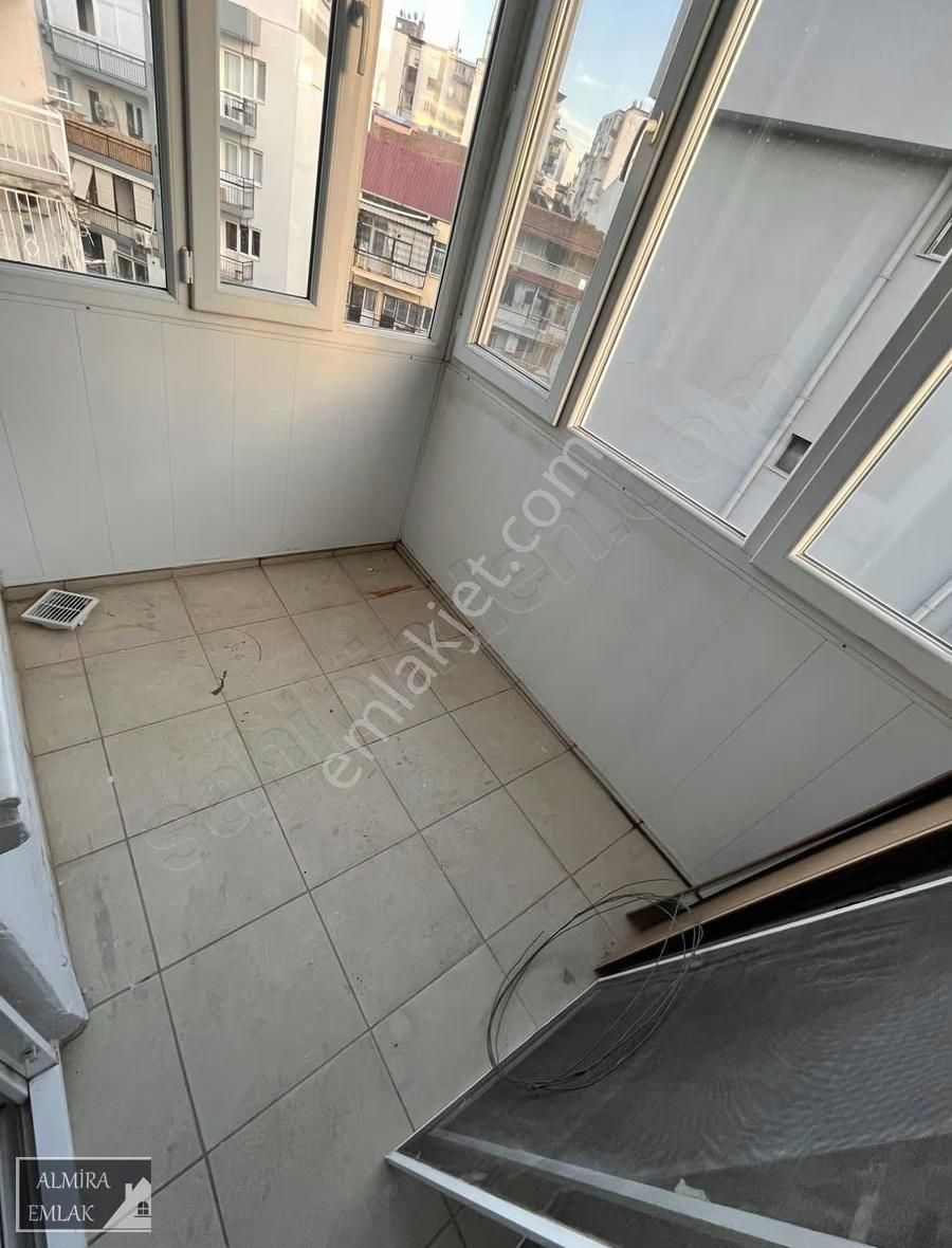 Acil Satılık Park Manzaralı 3+1 Köşe Metro Yakını Otoparklı - Görsel 4