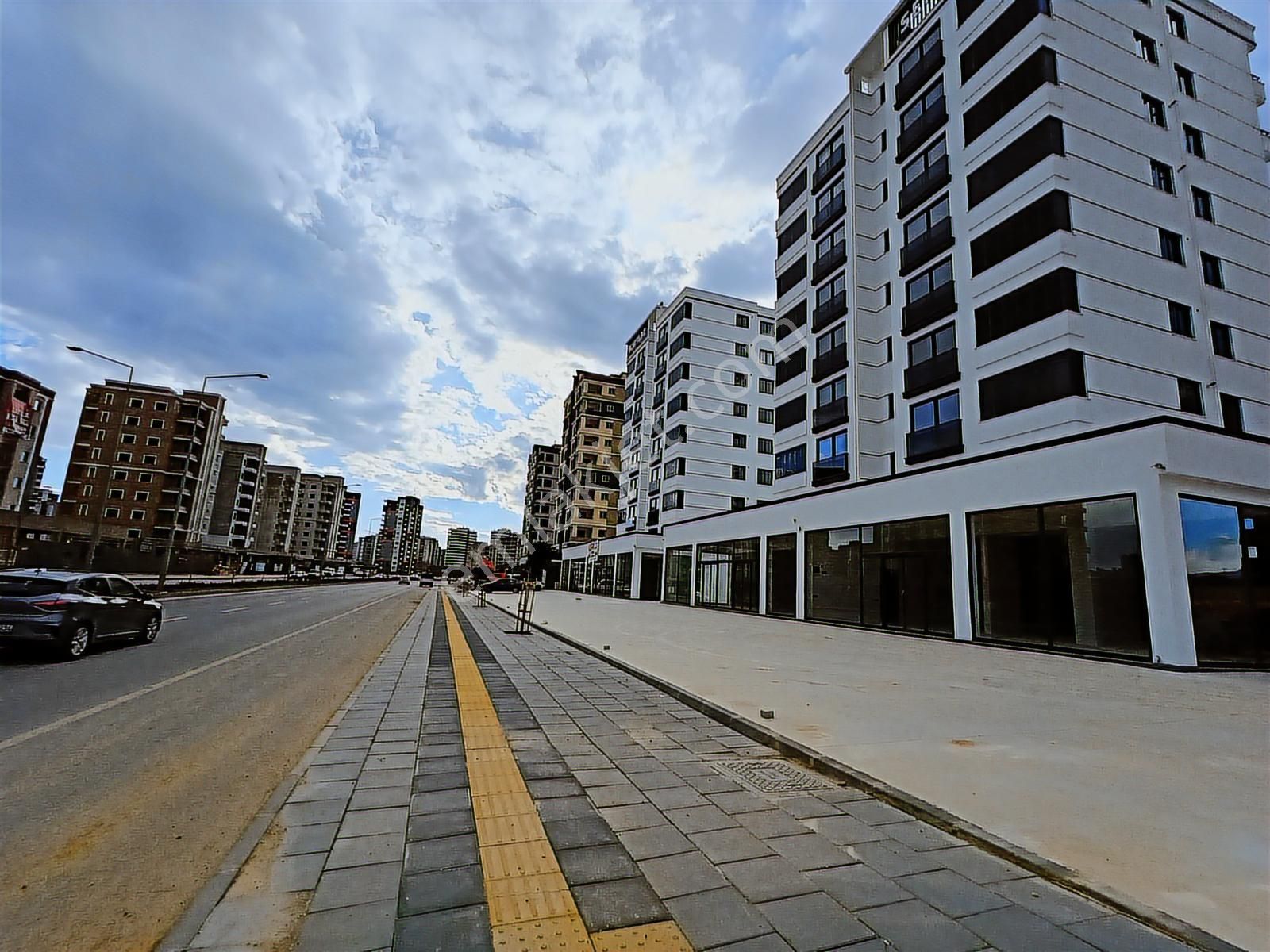 2.çevreyolu Üzeri Bğmsız Mutfak 2.5+1 Kiralık Lüks Sıfır Daire - Görsel 2