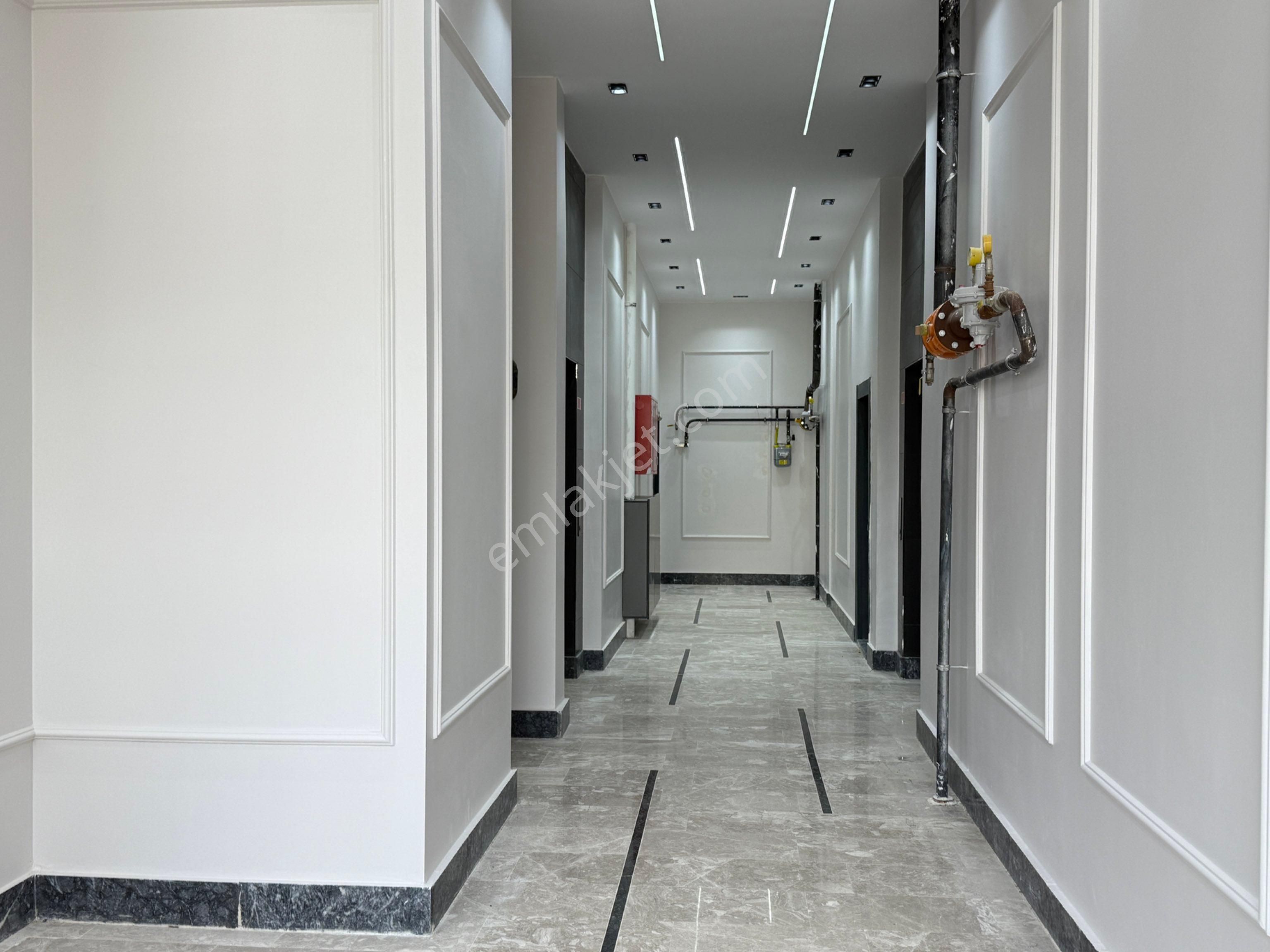 Çerkezköy Starbucks Arkası Sitede 2+0 Amerikan Mutfaklı Daire - Görsel 34