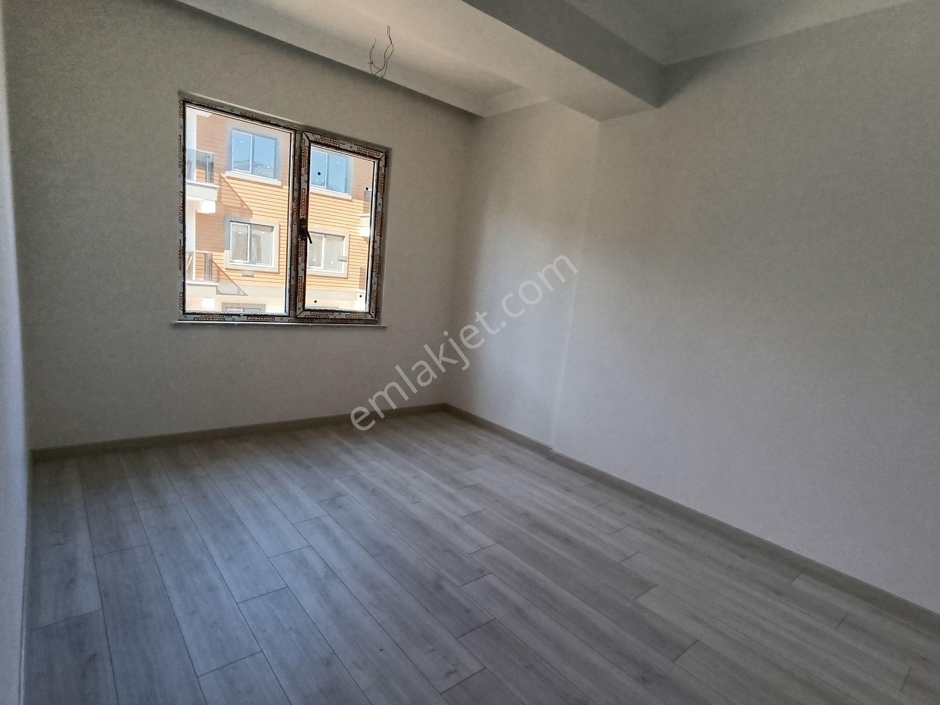 Havuzlu Sitede 2+1 Daire Farklı Alternatiflerimiz Mevcut Ayça Emlak - Görsel 10