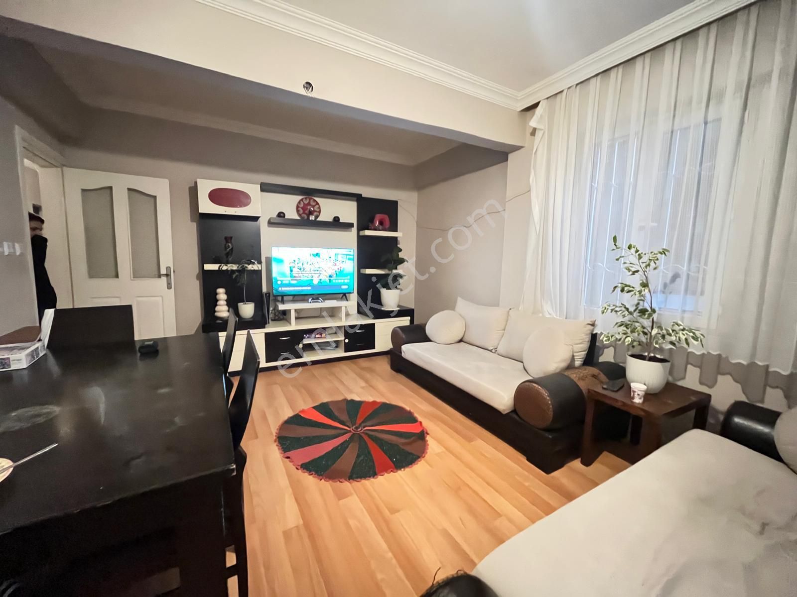 Loft'tan Tevikbey Mh Armoni Parka Yakın 2+1 100m2 Satılk Bahçe Kat Daire - Görsel 2