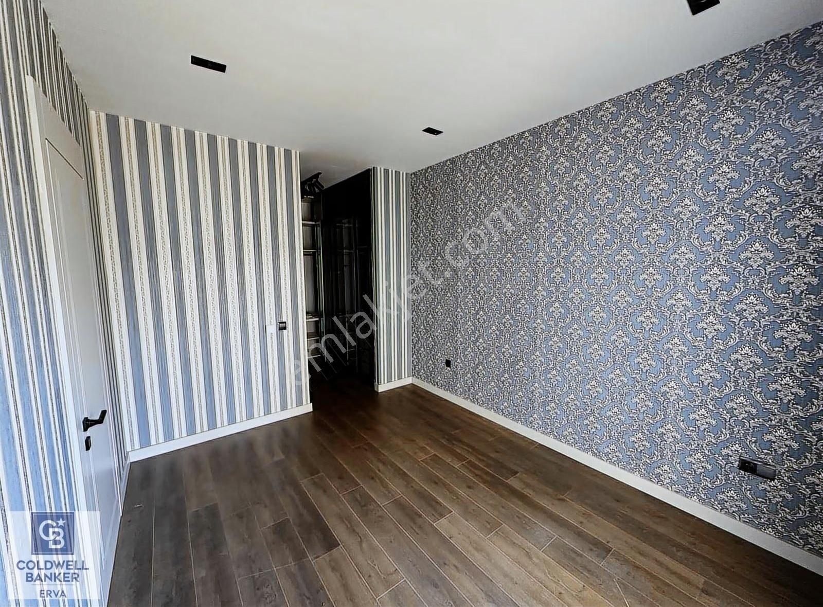 Bağlıcada Merkezi Konumda Site İçinde Full Yapılı 4+1 Villa - Görsel 15