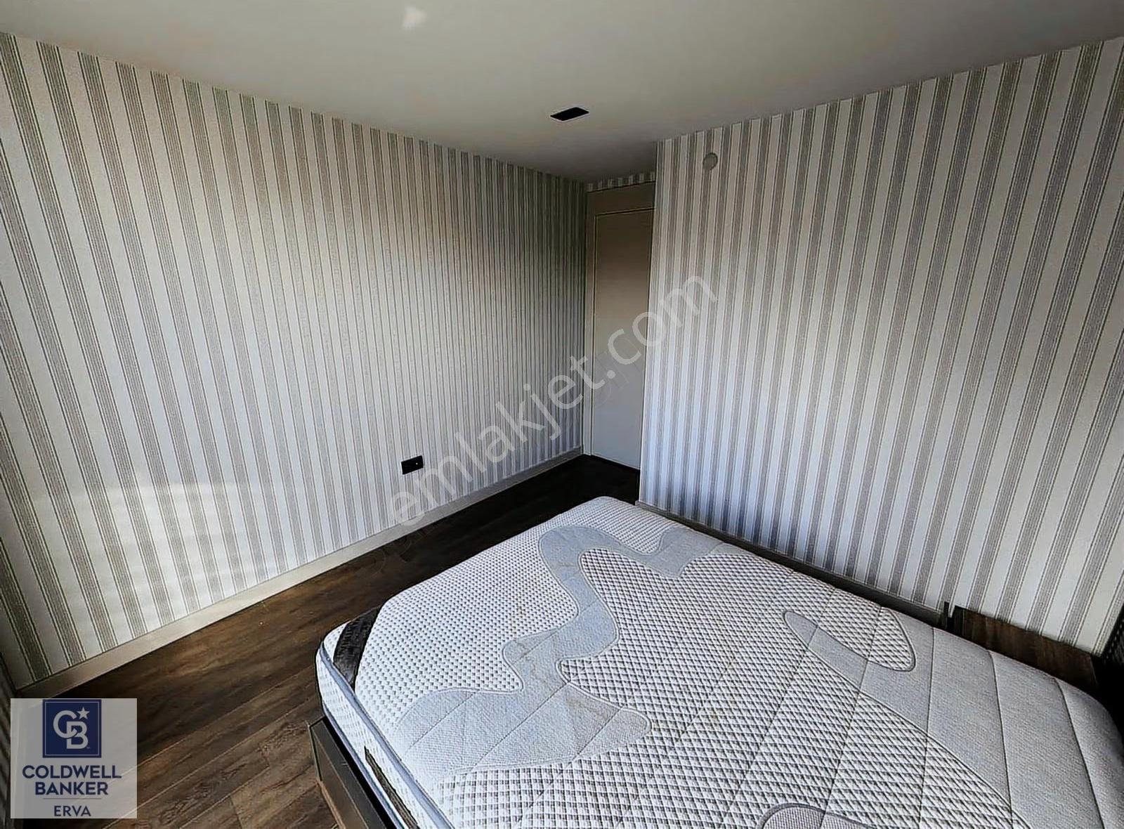 Bağlıcada Merkezi Konumda Site İçinde Full Yapılı 4+1 Villa - Görsel 11