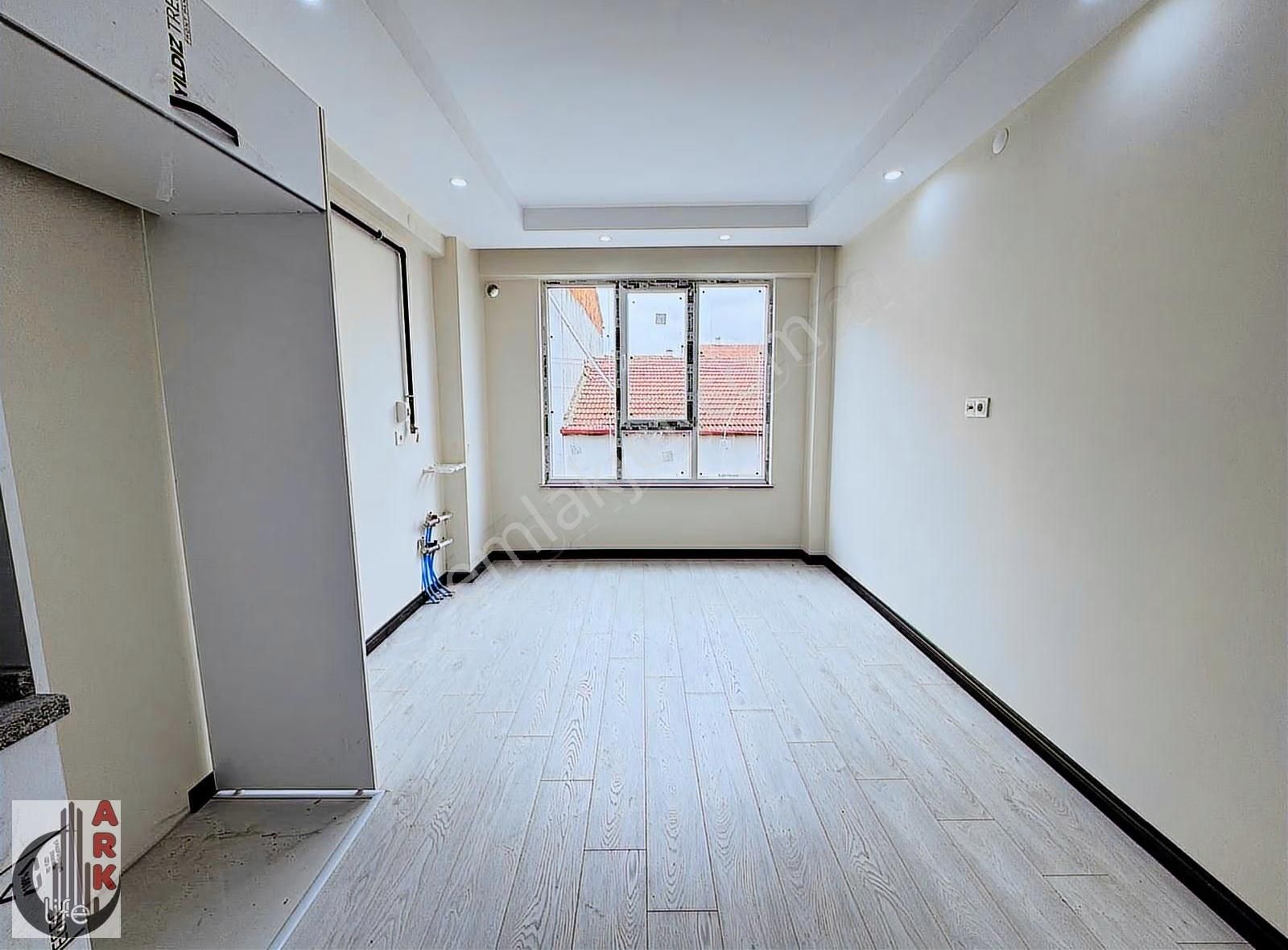 Ark Life'dan Çamlıca Mah.birlik Caddesi Yakını 50m² 1+1 Daire - Görsel 13