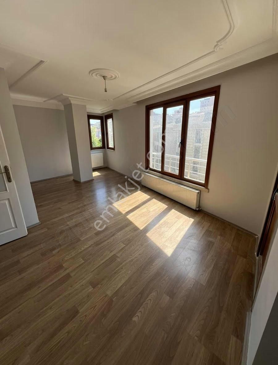 Ataşehir İçerenköy'de Site İçerisinde 2+1 Kiralık Arakat Daire - Görsel 18