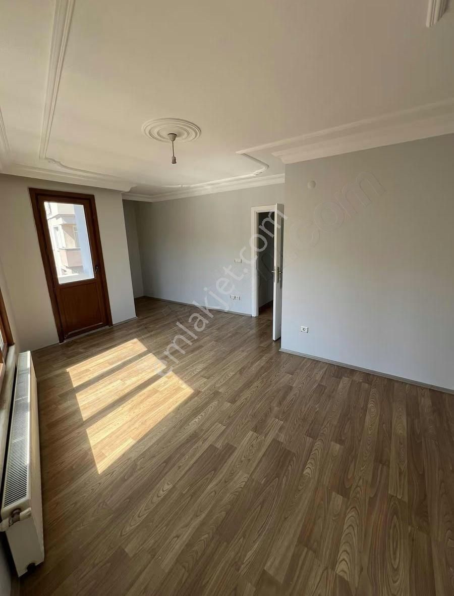 Ataşehir İçerenköy'de Site İçerisinde 2+1 Kiralık Arakat Daire - Görsel 6