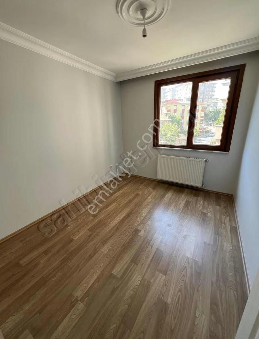 Ataşehir İçerenköy'de Site İçerisinde 2+1 Kiralık Arakat Daire - Görsel 21