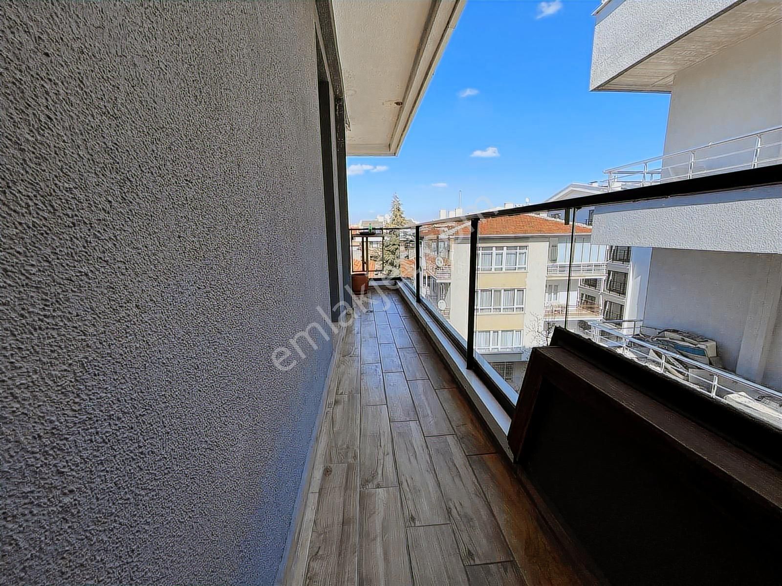 Sbell'den Emek'te,yeni Bina,ebeveyn Banyolu,teraslı 3+1 Dubleks - Görsel 18