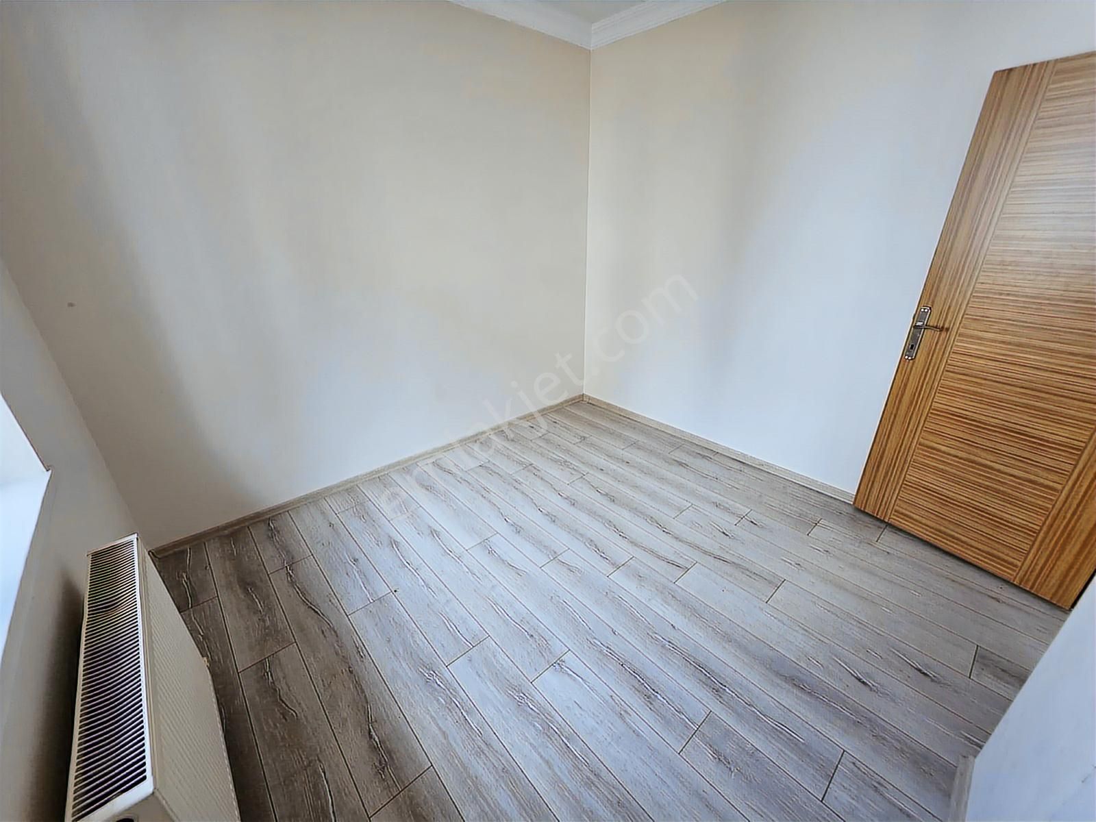 Ayvalı Caddesine 1 Bina Uzaklıkta Katta Yapılı 3+1 Daire - Görsel 26