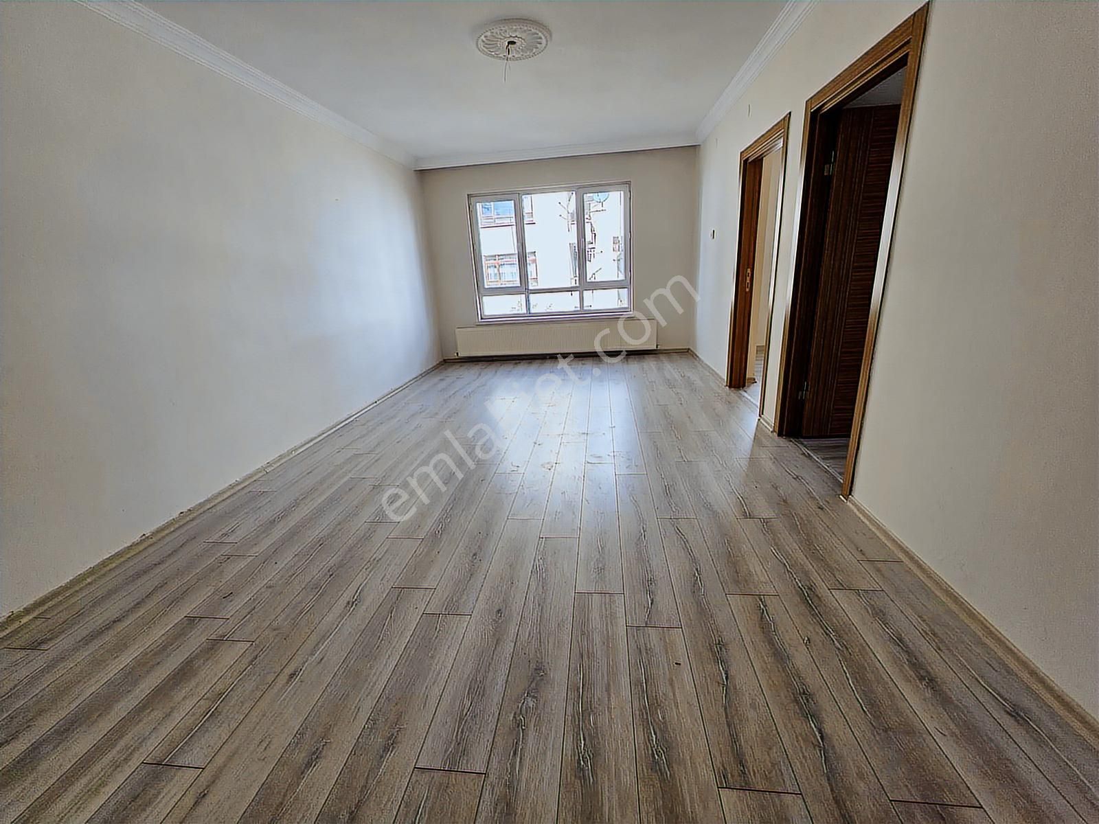 Ayvalı Caddesine 1 Bina Uzaklıkta Katta Yapılı 3+1 Daire - Görsel 13