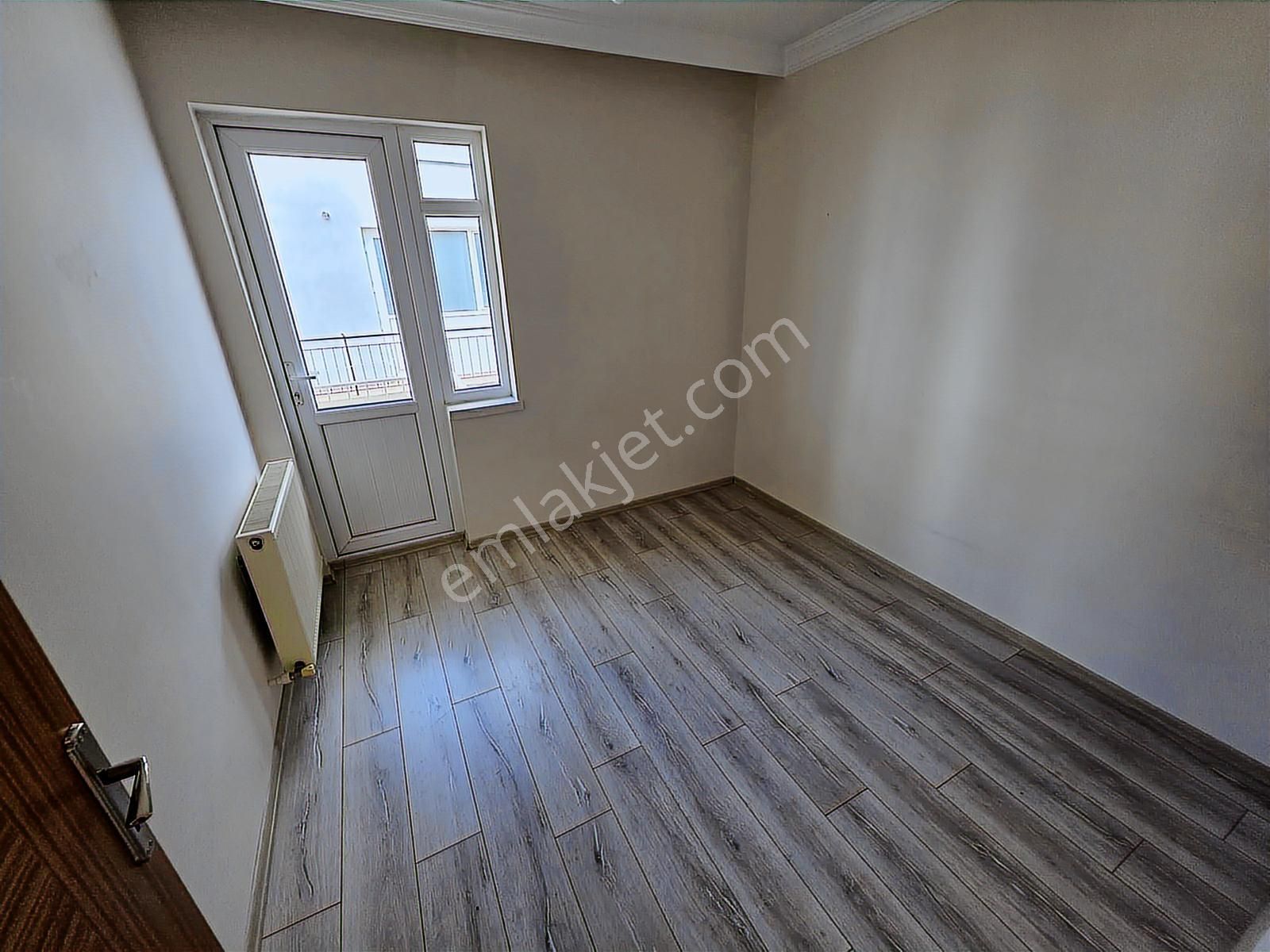 Ayvalı Caddesine 1 Bina Uzaklıkta Katta Yapılı 3+1 Daire - Görsel 9