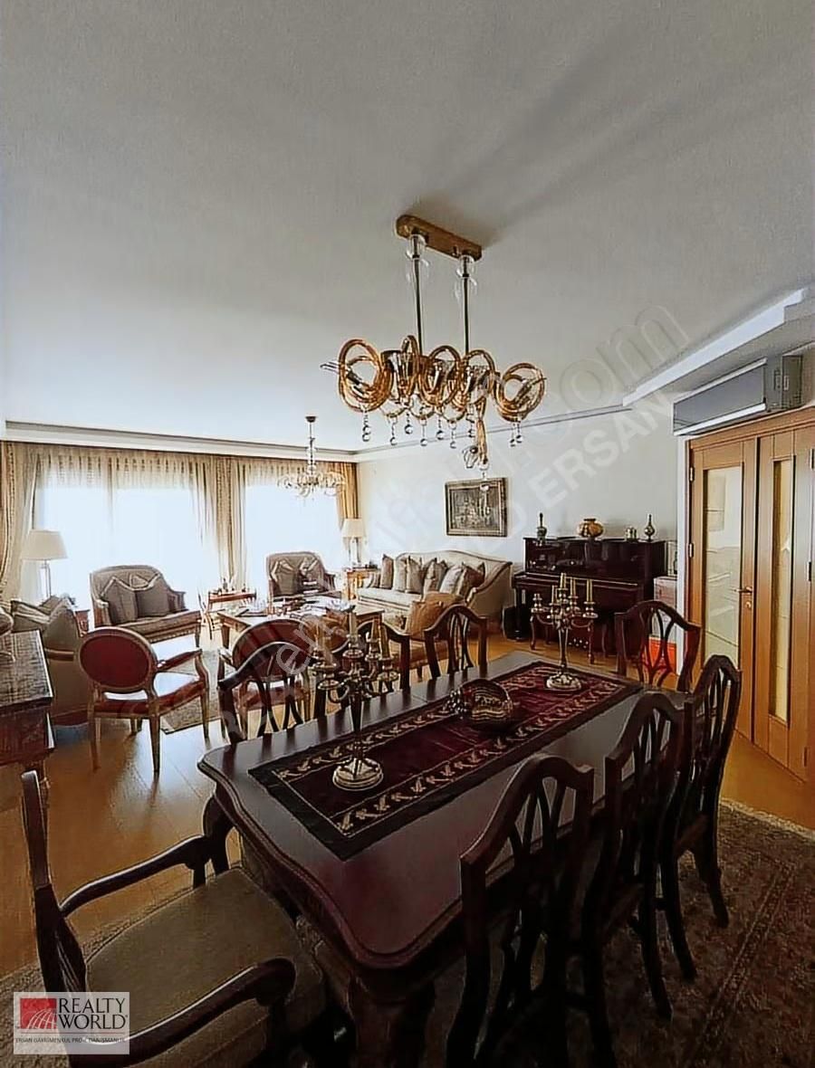 Beşiktaş Maçka Merkezi Konum 4+1 Kiralık Muhteşem Eşyalı Daire - Görsel 33