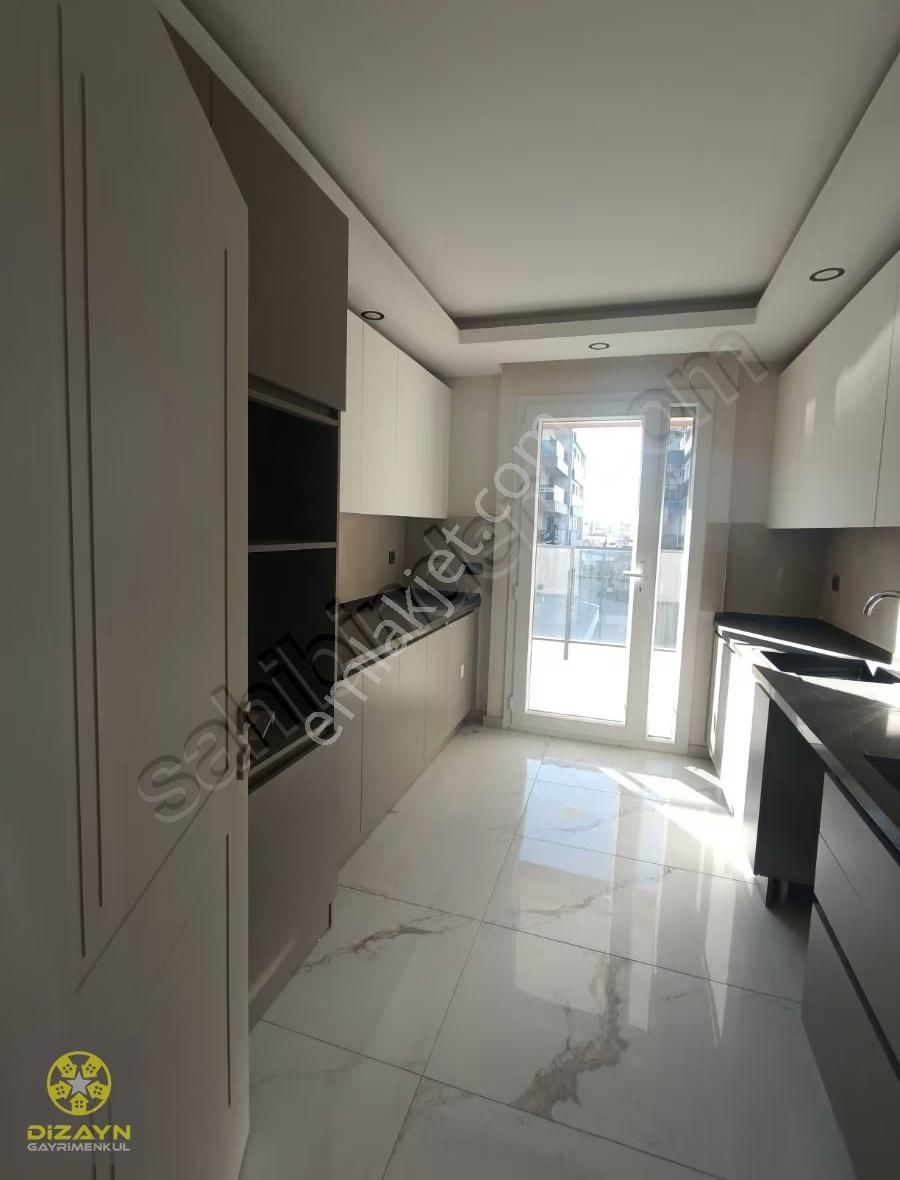 Kuşadası Merkezde Satılık Son Kalan 3+1 Daire - Görsel 12