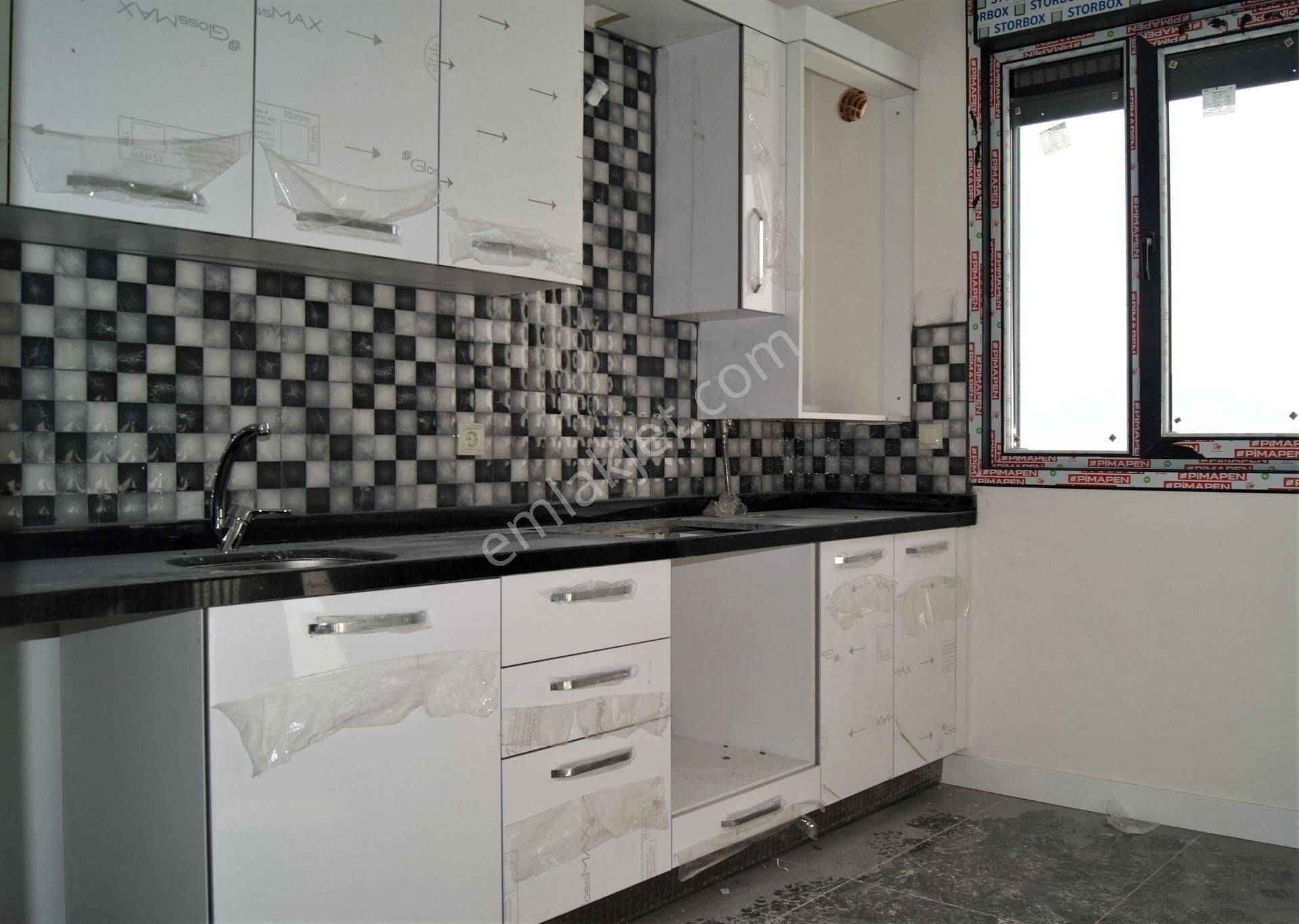 Ataşehir İnönü Mahallesi 19 Mayıs Cd Üzerinde Yeni Binada Sıfır 3+1 - Görsel 9