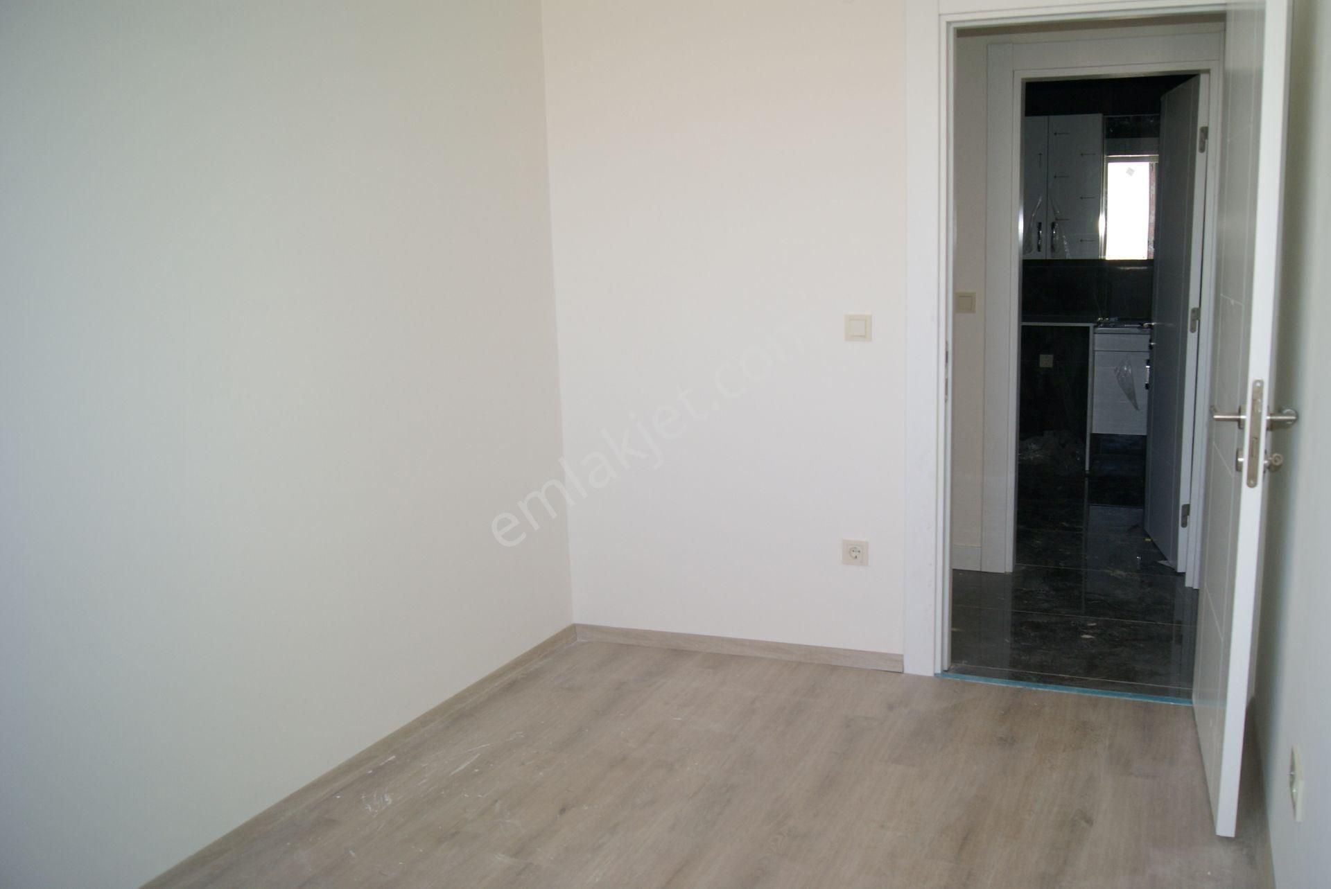 Ataşehir İnönü Mahallesi 19 Mayıs Cd Üzerinde Yeni Binada Sıfır 3+1 - Görsel 22