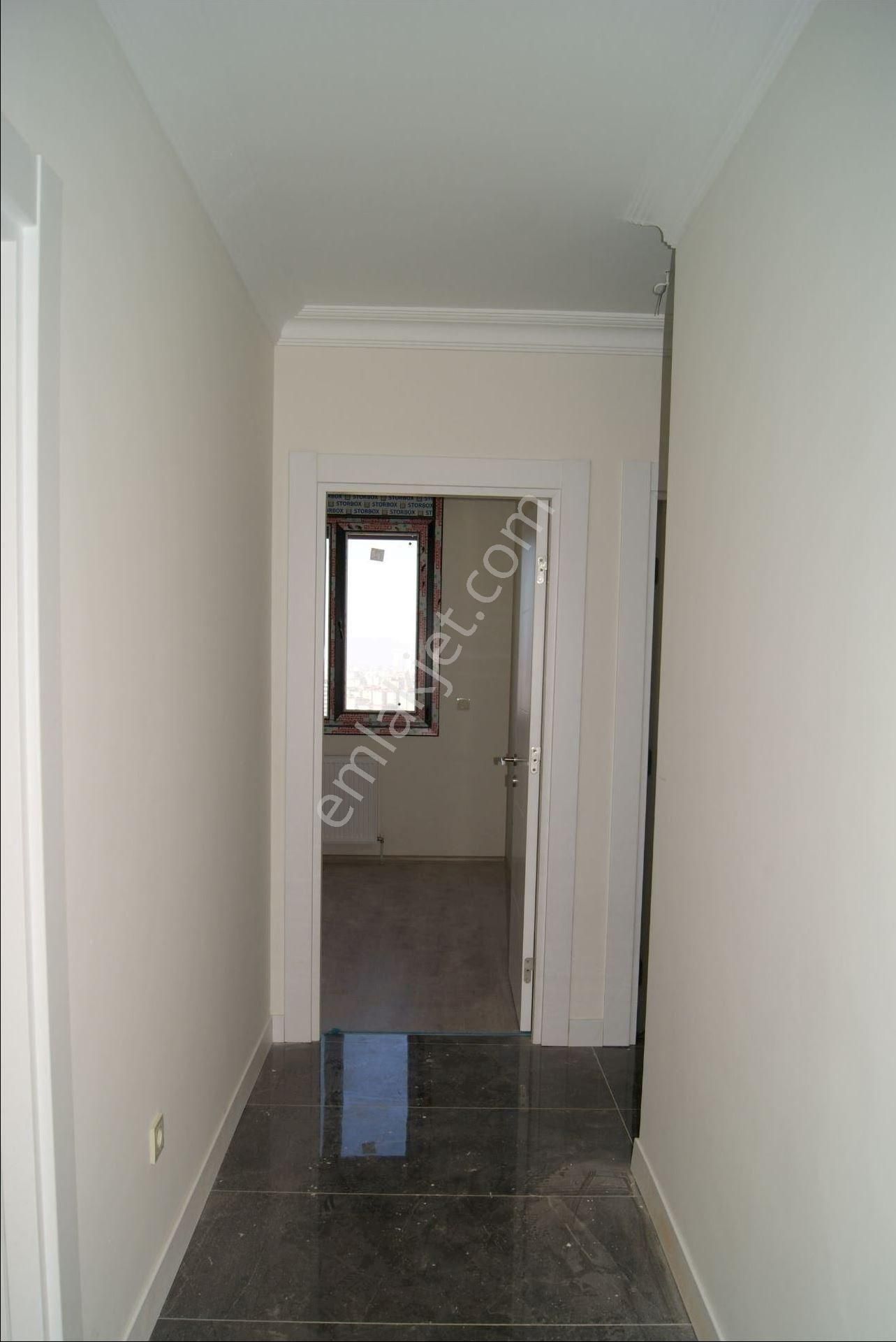 Ataşehir İnönü Mahallesi 19 Mayıs Cd Üzerinde Yeni Binada Sıfır 3+1 - Görsel 23