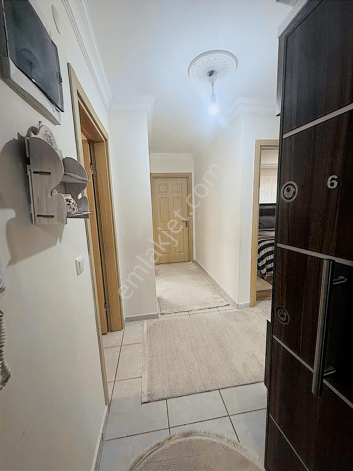 Lüks Sitede, Havuz Manzaralı 90 M² 2+1 Kaçırılmayacak Fırsat! - Görsel 16