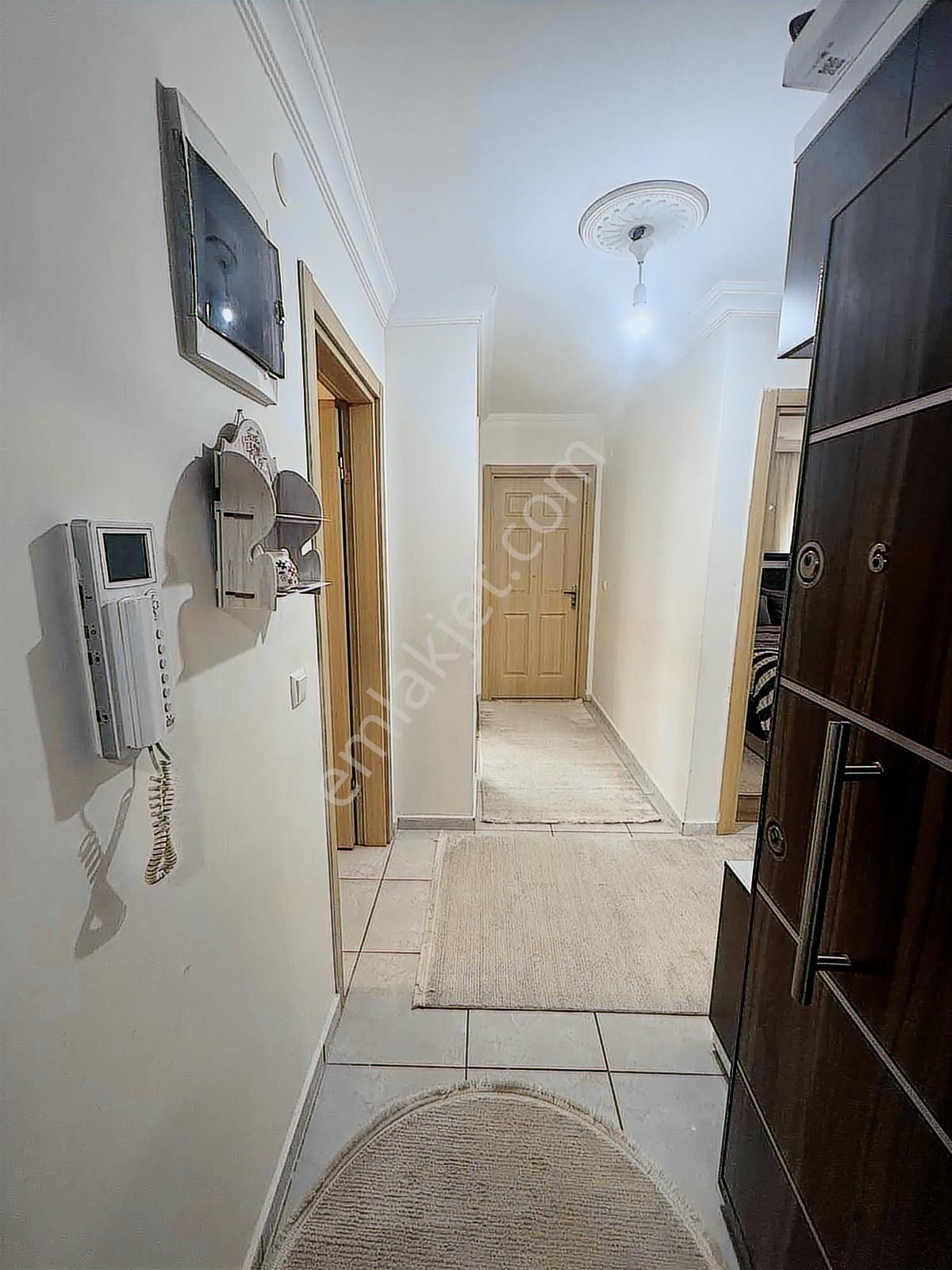 Lüks Sitede, Havuz Manzaralı 90 M² 2+1 Kaçırılmayacak Fırsat! - Görsel 14