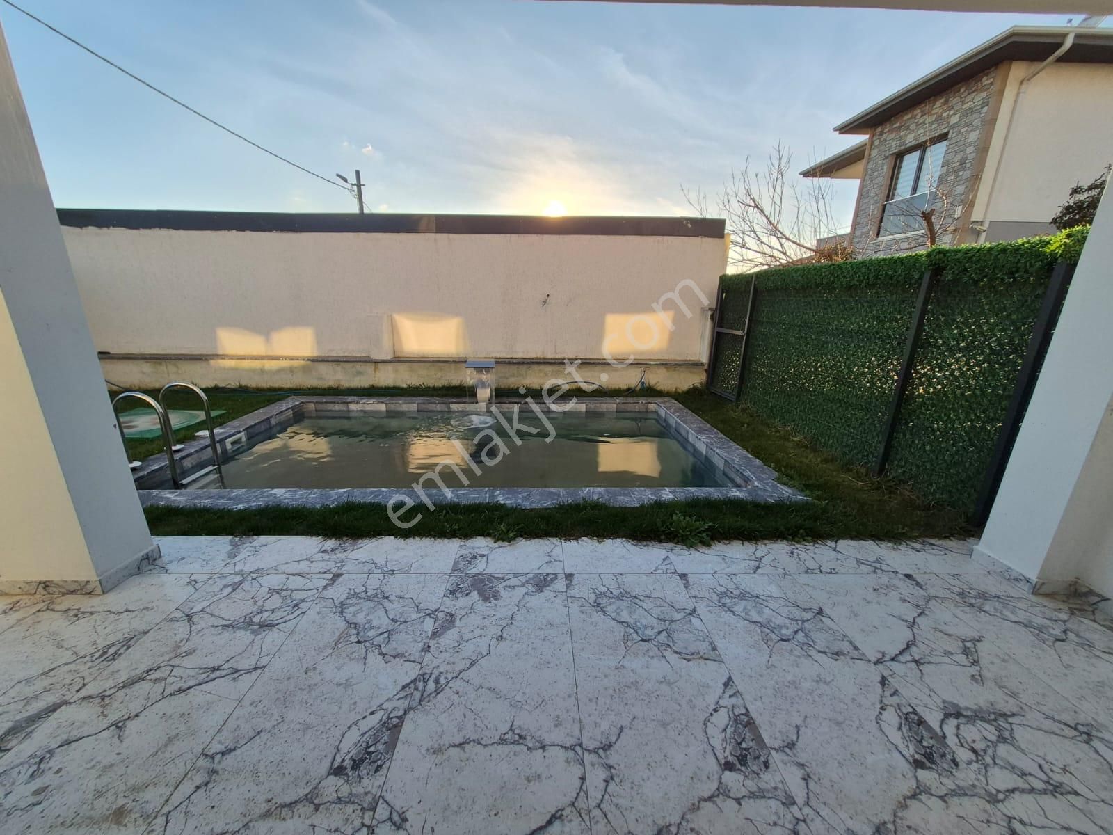 Delux'den N.kemal Mh.'de Deniz Manzaralı 1 Haftalık Fırsat Fiyat - Görsel 30