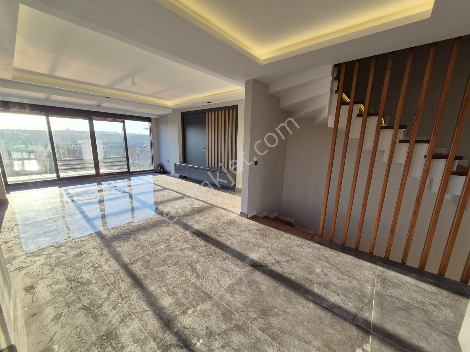 Delux'den N.kemal Mh.'de Deniz Manzaralı 1 Haftalık Fırsat Fiyat - Görsel 5