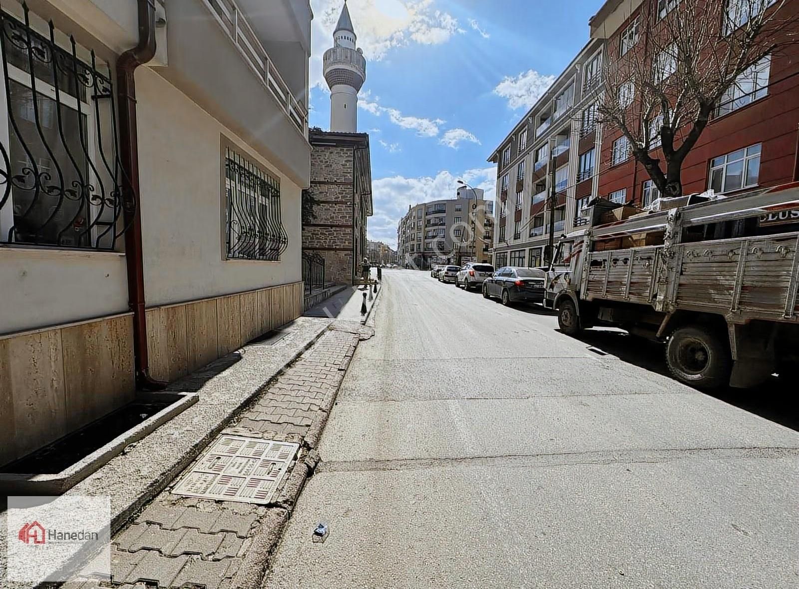 Hanedan'dan,araplar Mah.ak Cami Yakını 2+1 Bakımlı Satılık Daire - Görsel 17